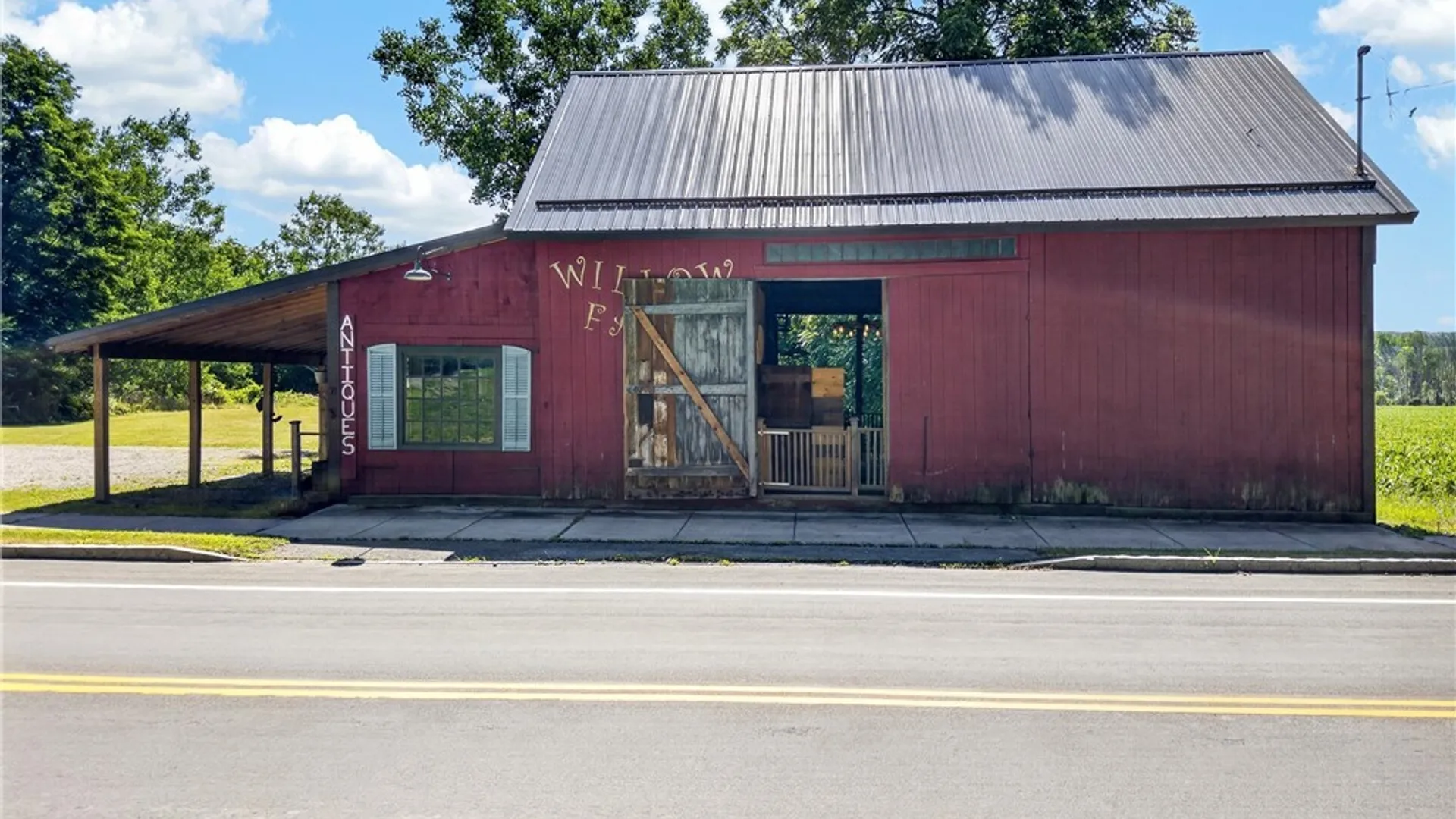 Property at 71 S Academy Street, Middlebury, NY 14591 4