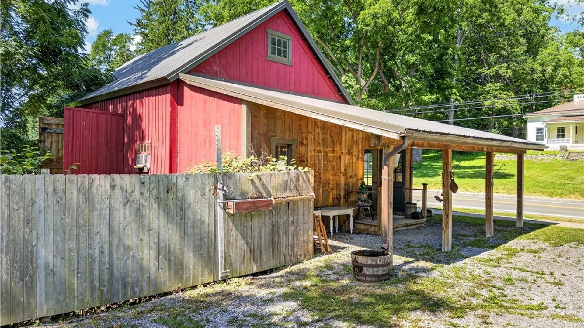 Property at 71 S Academy Street, Middlebury, NY 14591 9