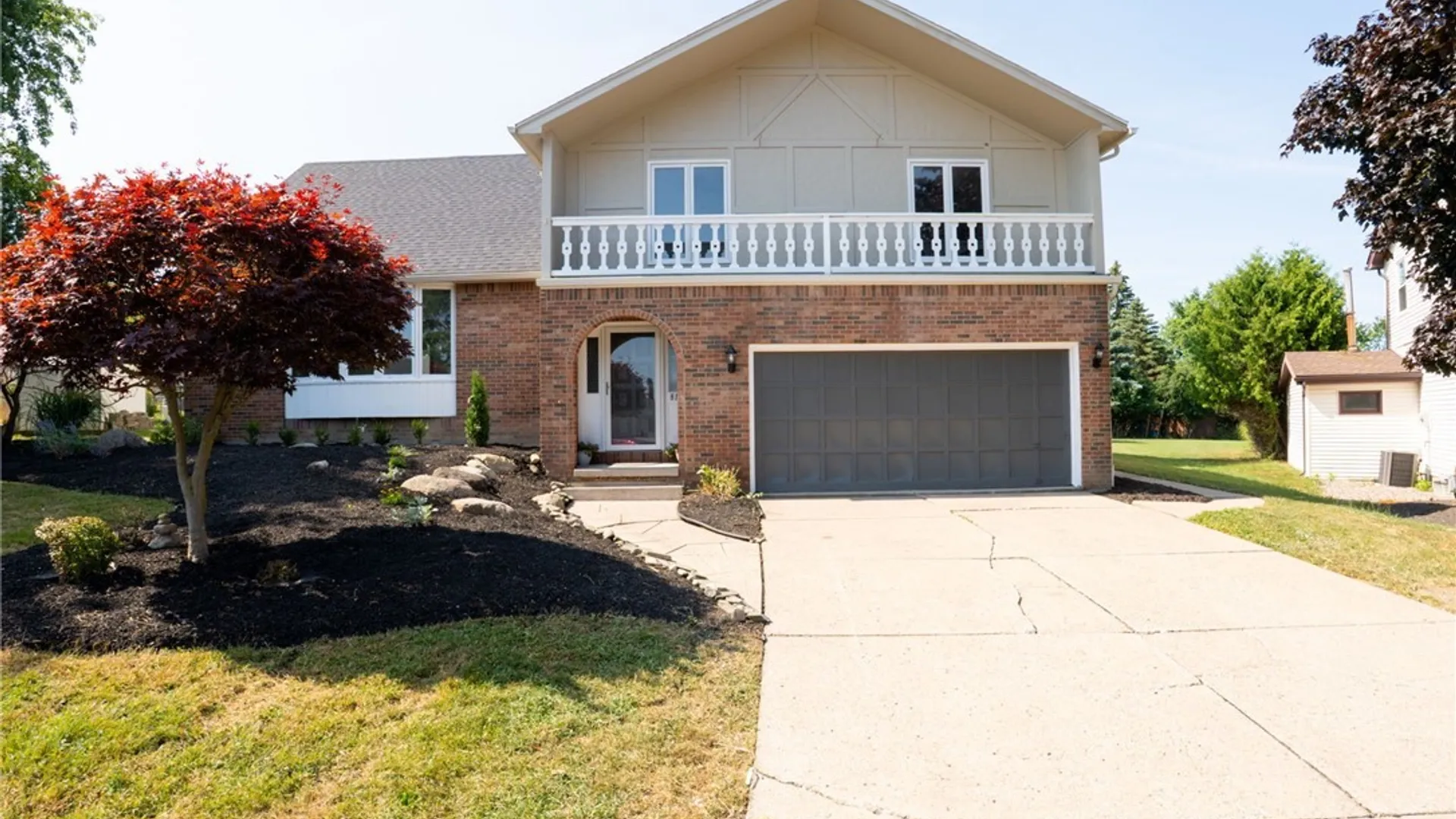 Property at 81 Hilltop Court, West Seneca, NY 14224 2
