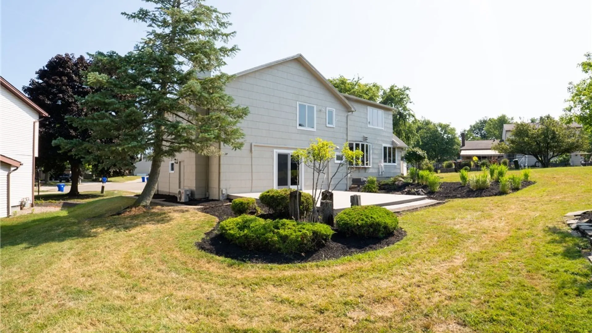 Property at 81 Hilltop Court, West Seneca, NY 14224 6