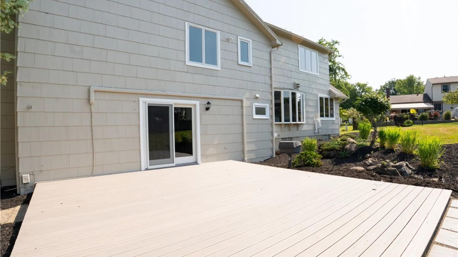Property at 81 Hilltop Court, West Seneca, NY 14224 8