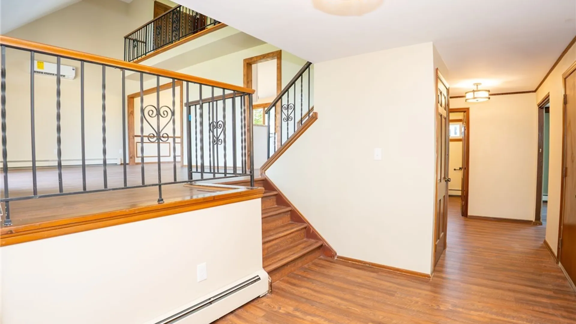 Property at 81 Hilltop Court, West Seneca, NY 14224 9