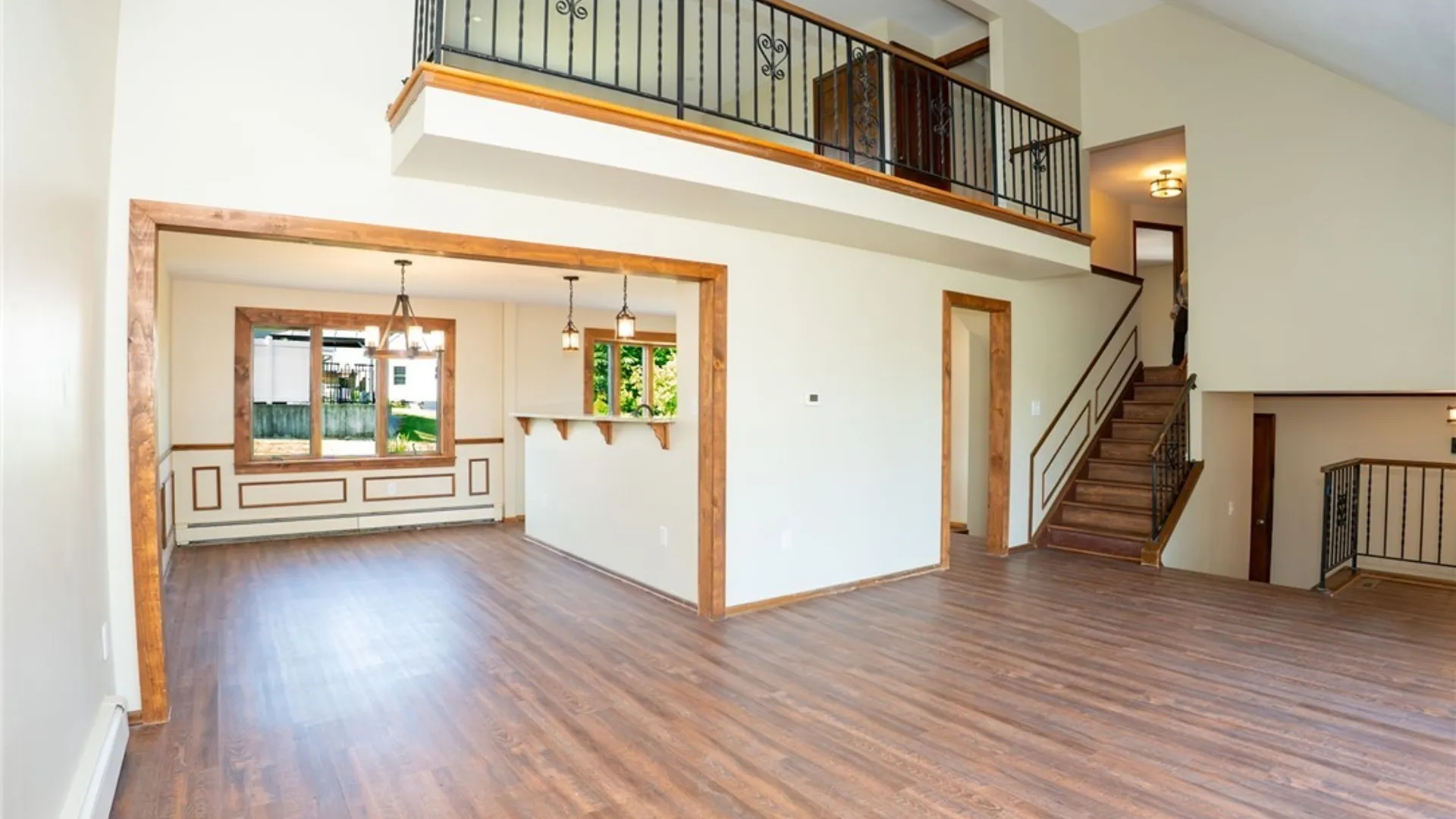 Property at 81 Hilltop Court, West Seneca, NY 14224 12