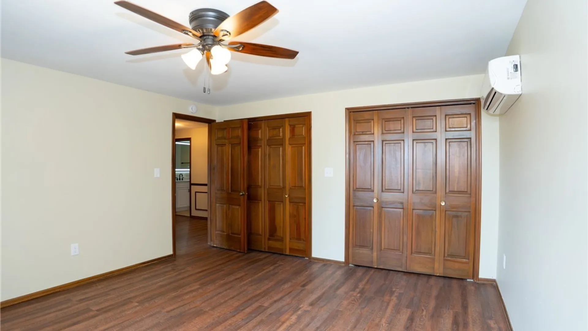 Property at 81 Hilltop Court, West Seneca, NY 14224 32