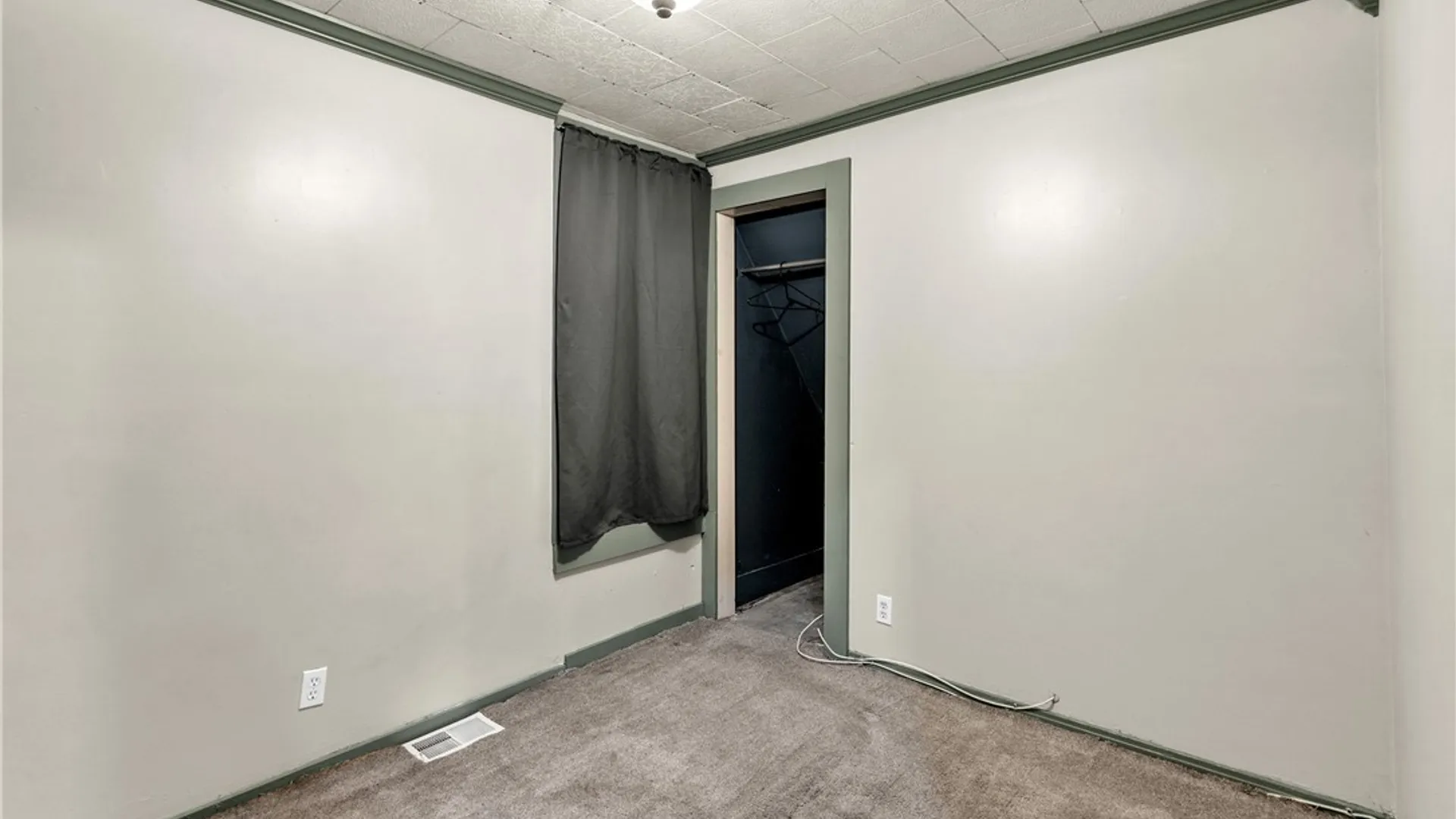 Property at 608 Woodlawn Avenue, Buffalo, NY 14211 15