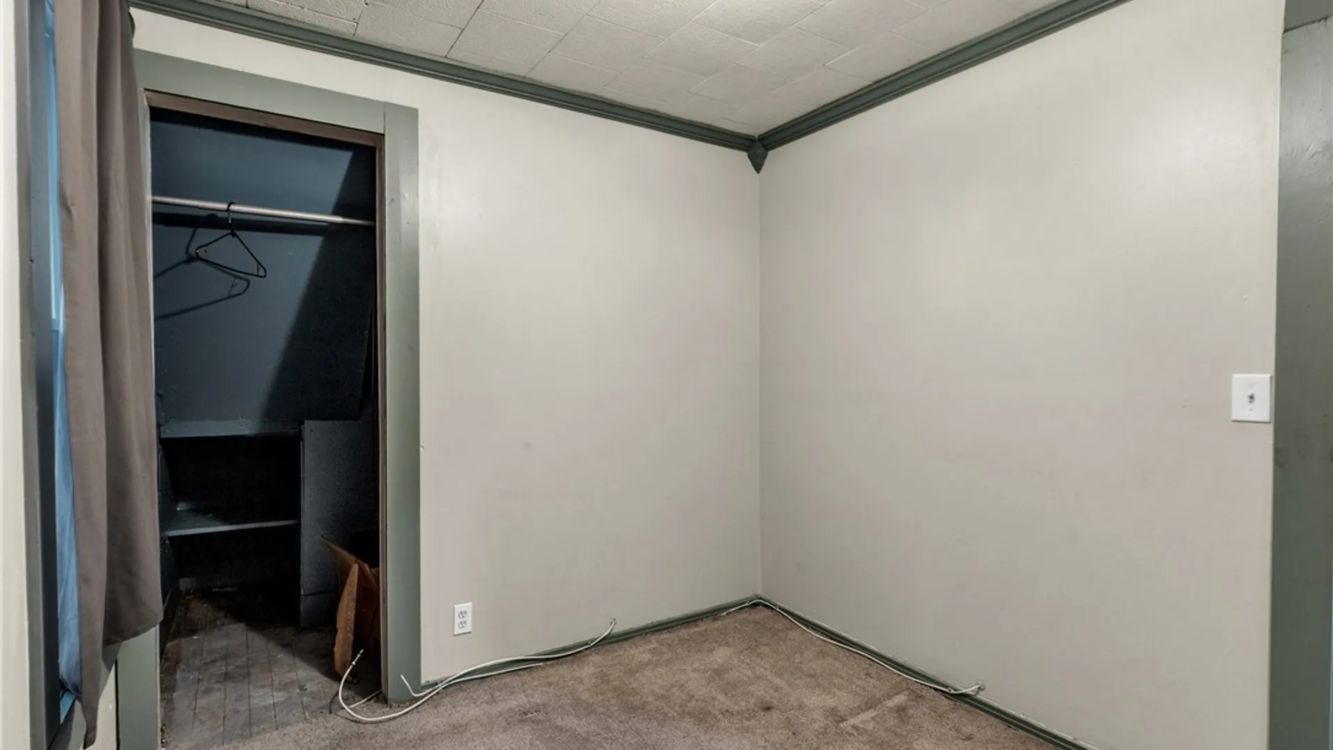 Property at 608 Woodlawn Avenue, Buffalo, NY 14211 16