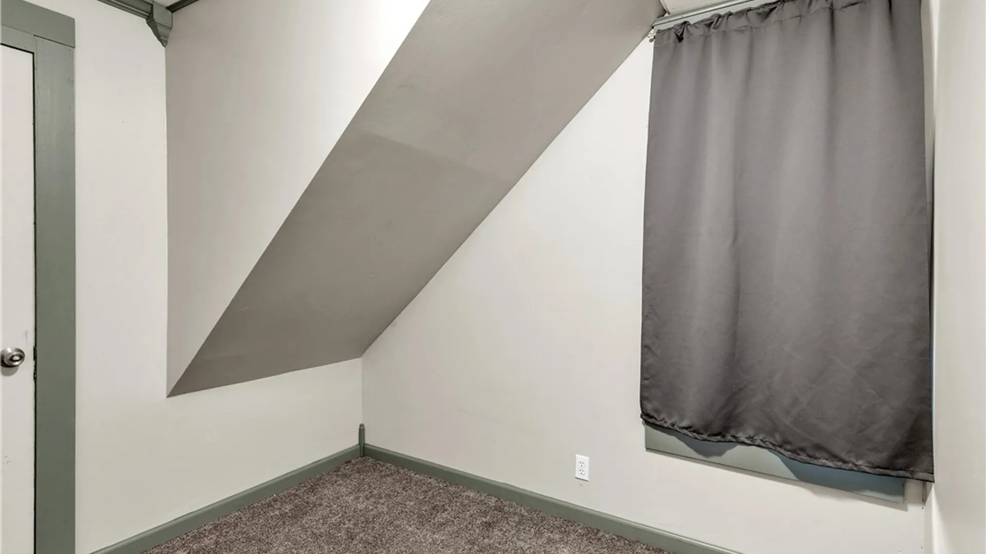 Property at 608 Woodlawn Avenue, Buffalo, NY 14211 18