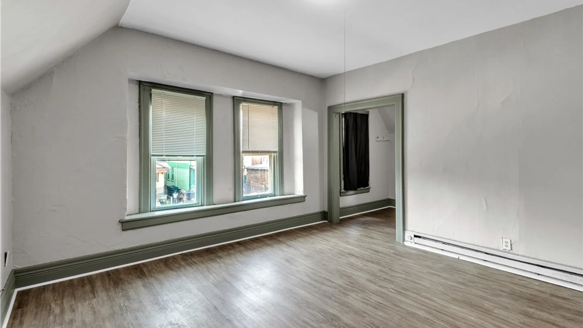 Property at 608 Woodlawn Avenue, Buffalo, NY 14211 31