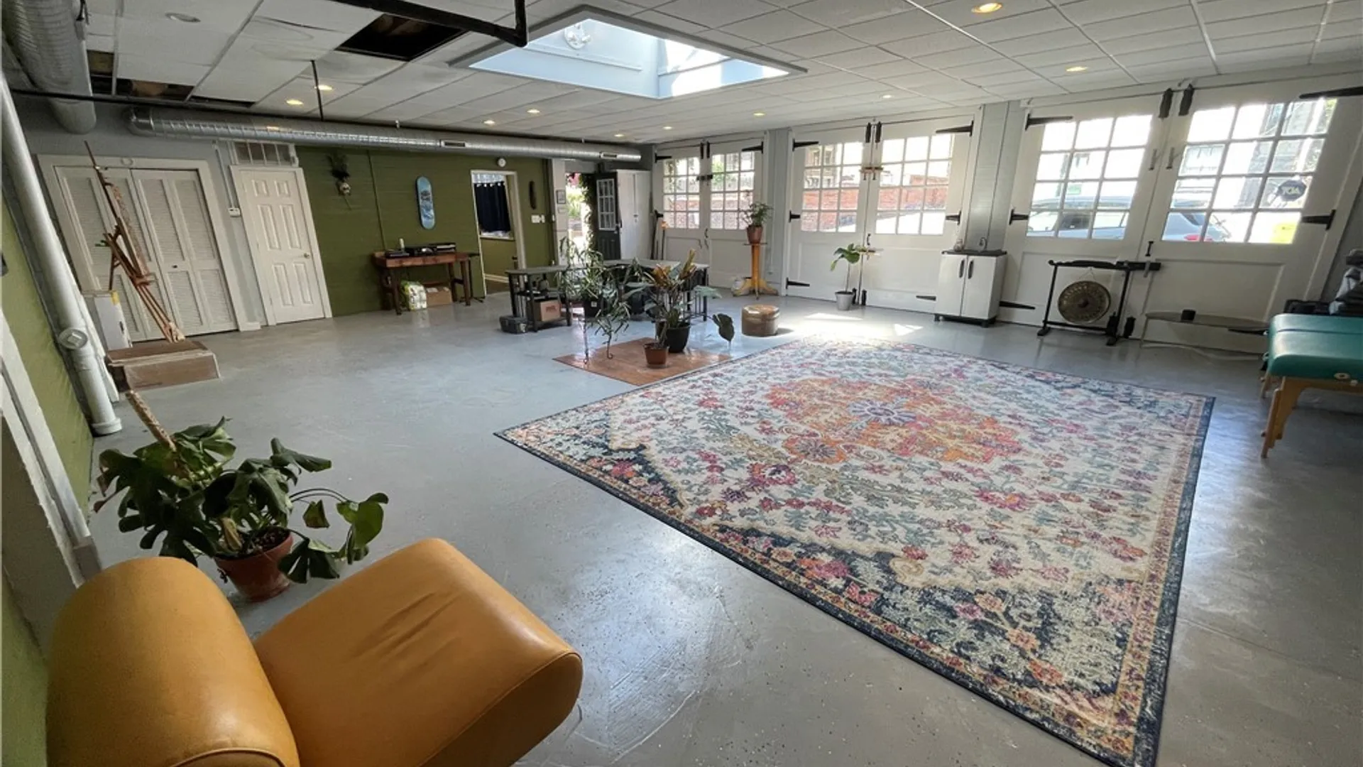 Property at 1109 Delaware Avenue, Buffalo, NY 14209 3