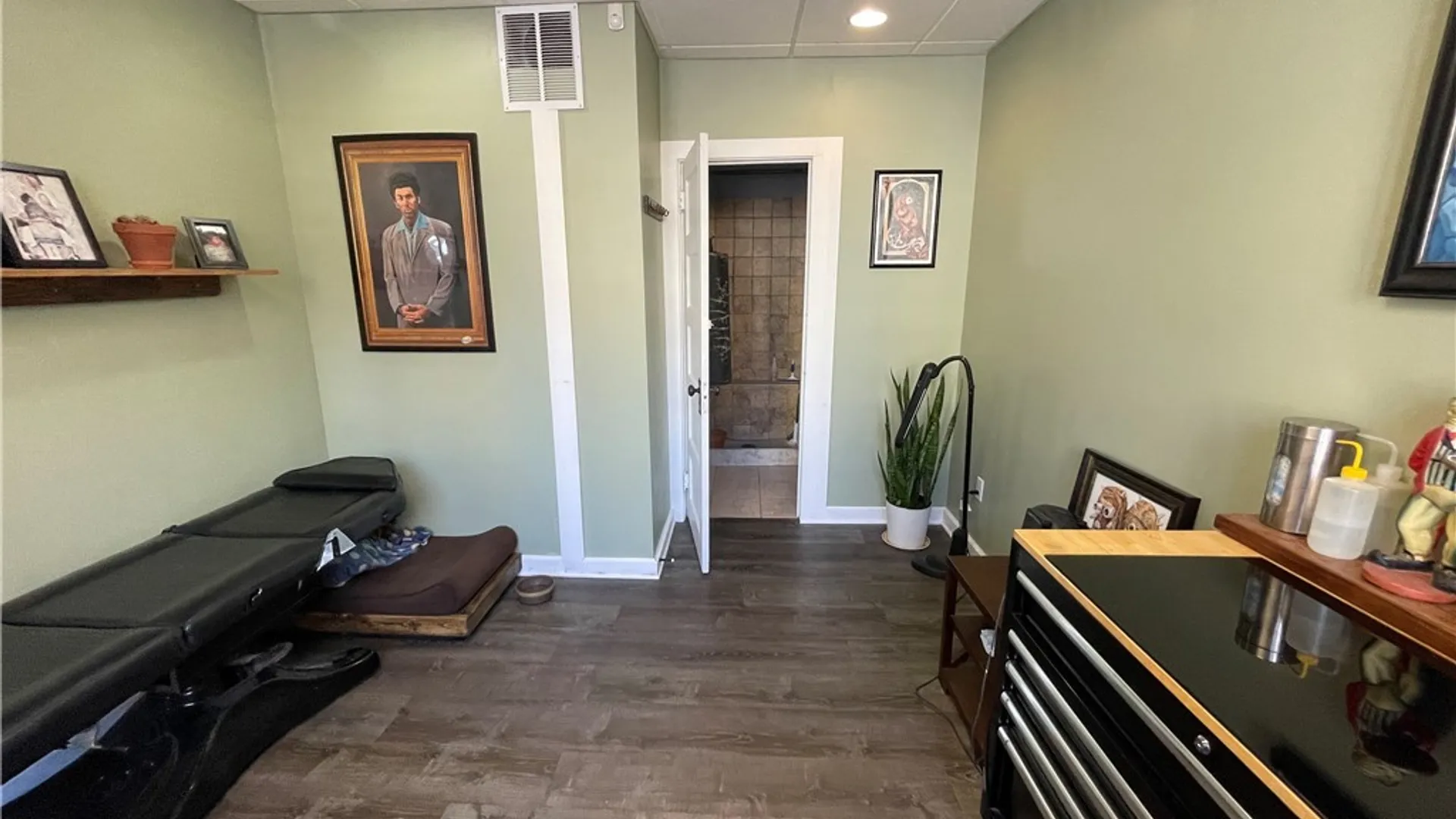 Property at 1109 Delaware Avenue, Buffalo, NY 14209 15