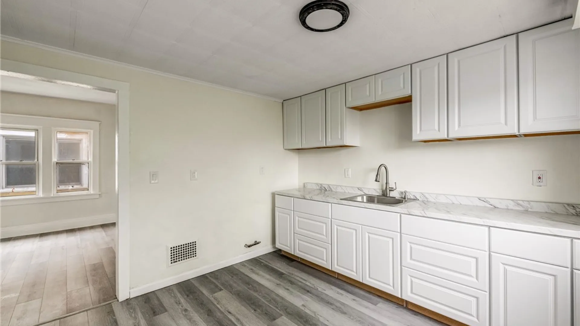Property at 113 Donaldson Road, Buffalo, NY 14208 31