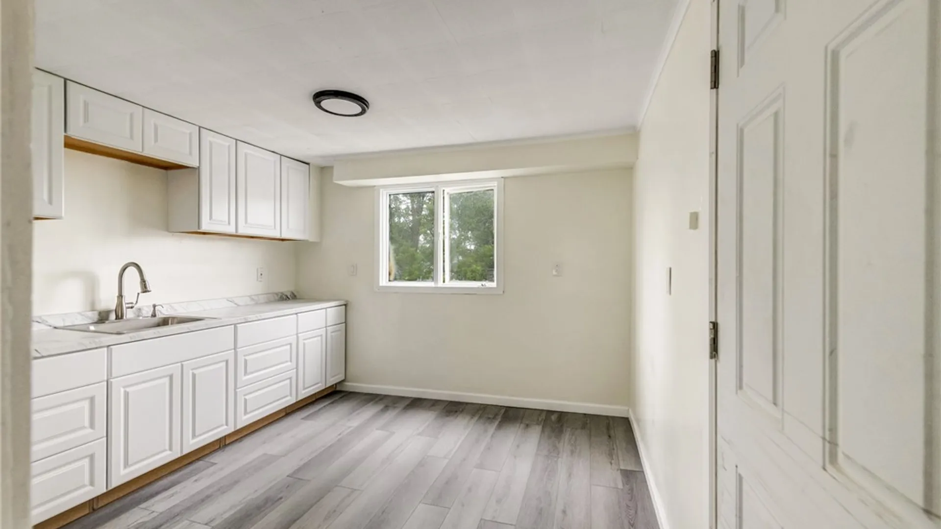 Property at 113 Donaldson Road, Buffalo, NY 14208 32