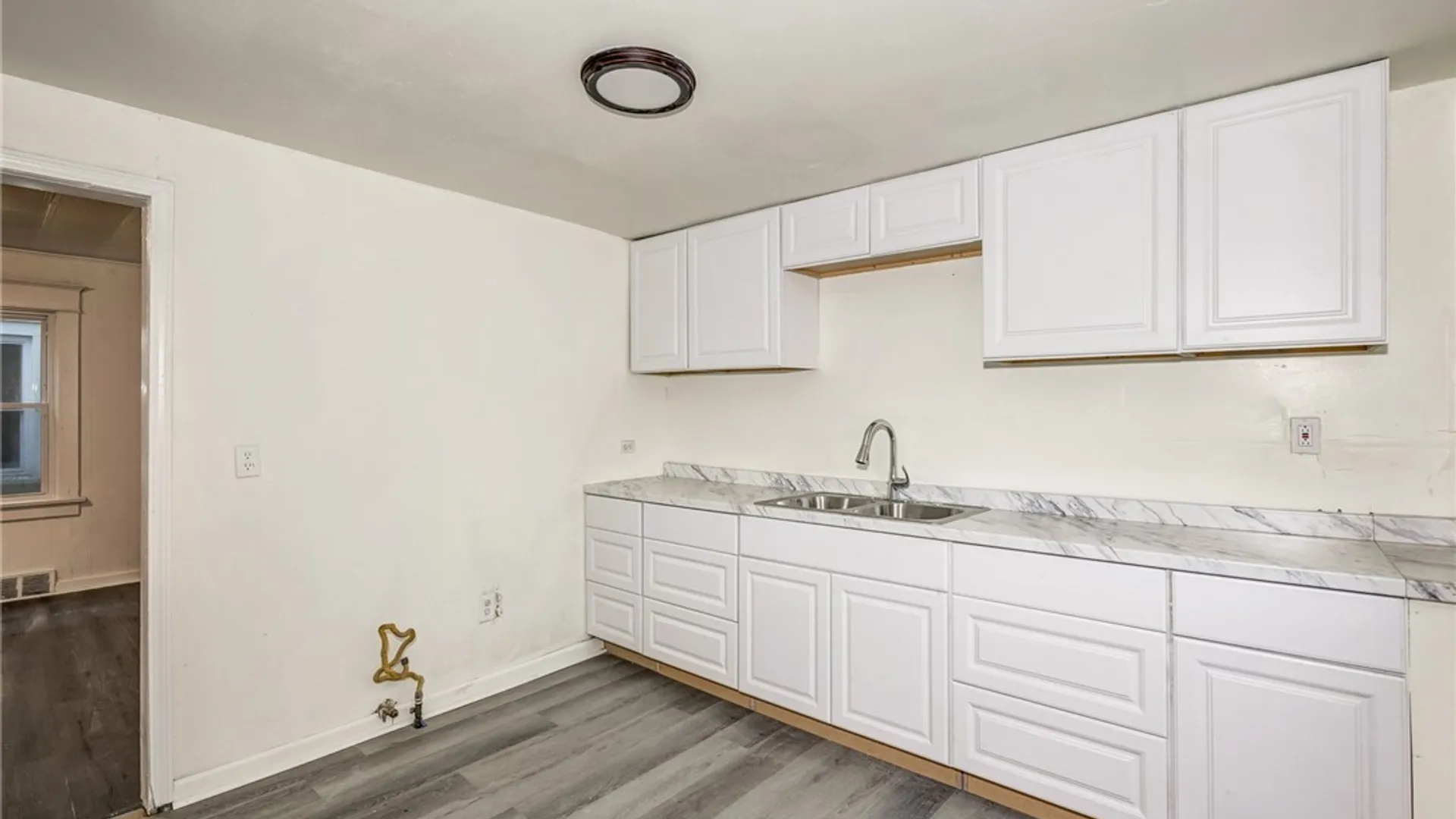 Property at 113 Donaldson Road, Buffalo, NY 14208 16