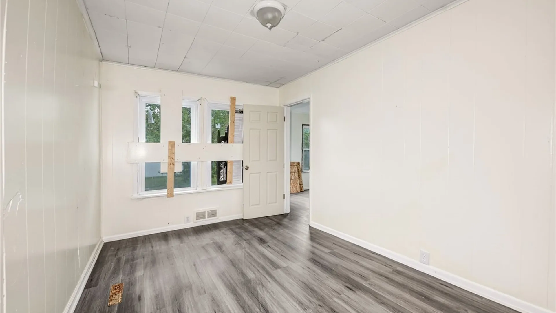 Property at 113 Donaldson Road, Buffalo, NY 14208 21