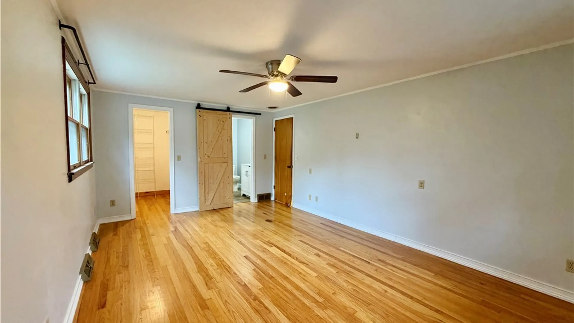 Property at 122 Silverlace Terrace, Camillus, NY 13219 26