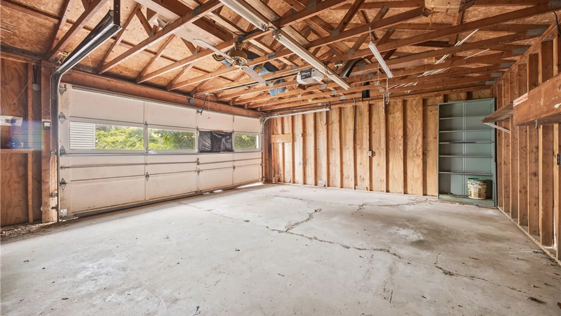 Property at 101 Stevens Place, Syracuse, NY 13210 26