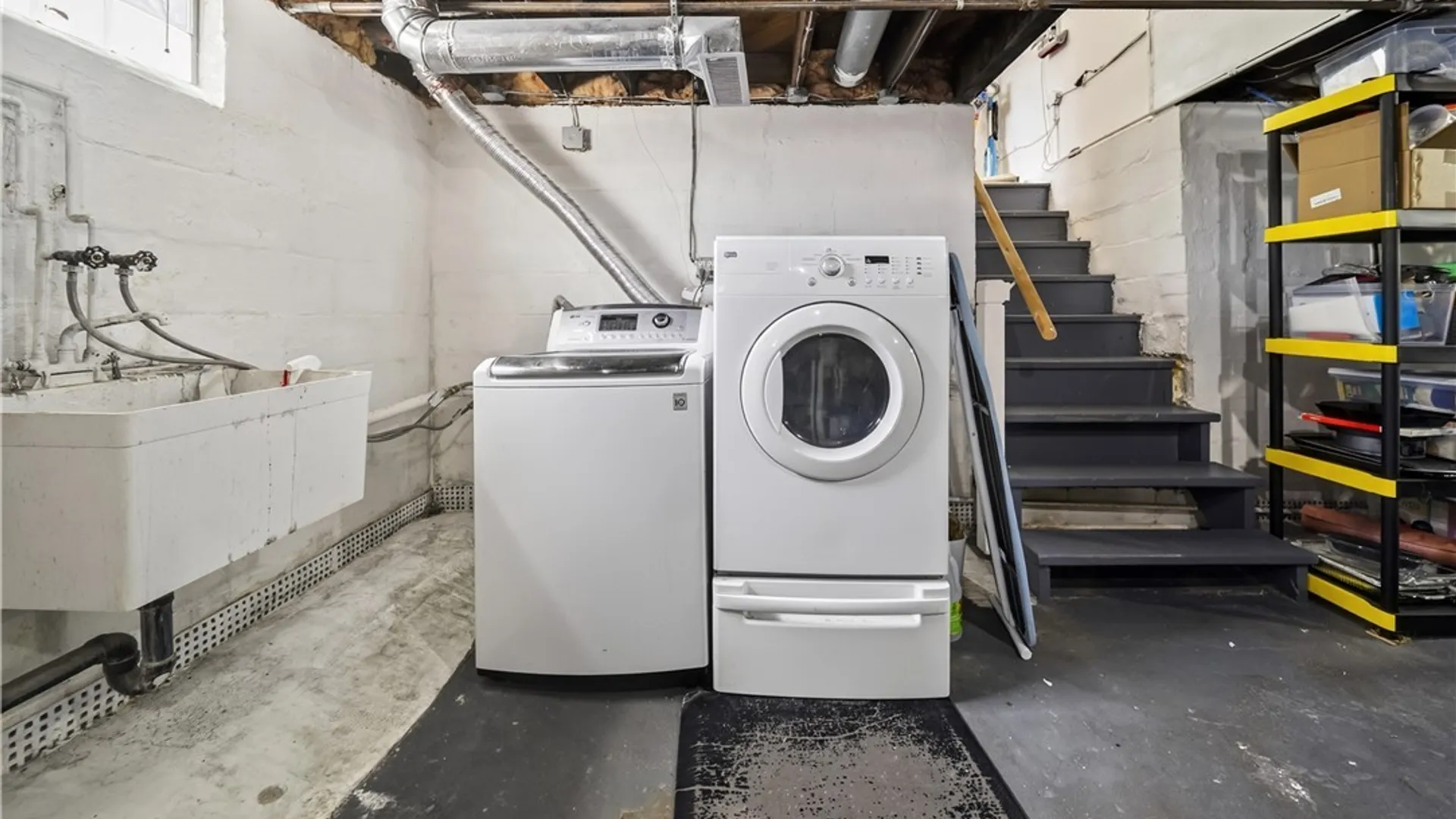 Property at 107 Carlton Avenue, Geddes, NY 13219 36