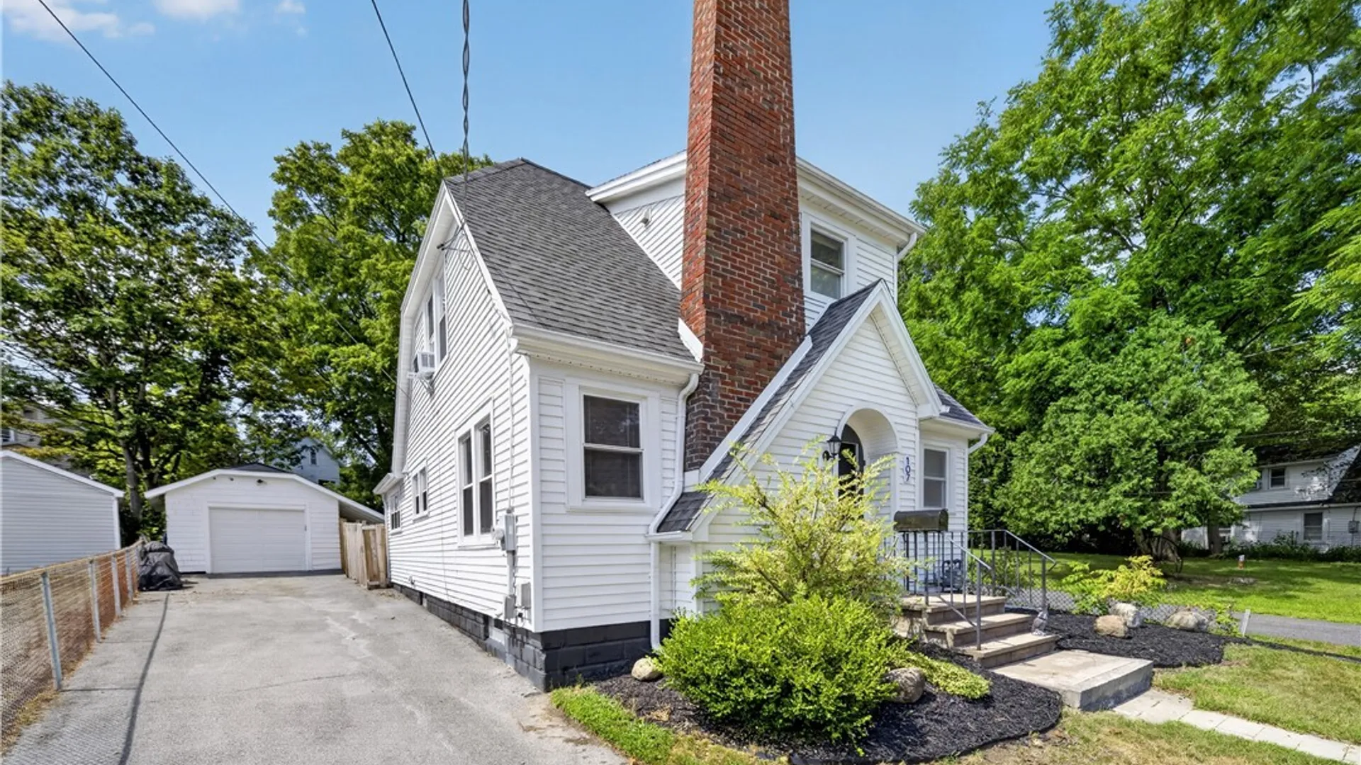 Property at 107 Carlton Avenue, Geddes, NY 13219 3