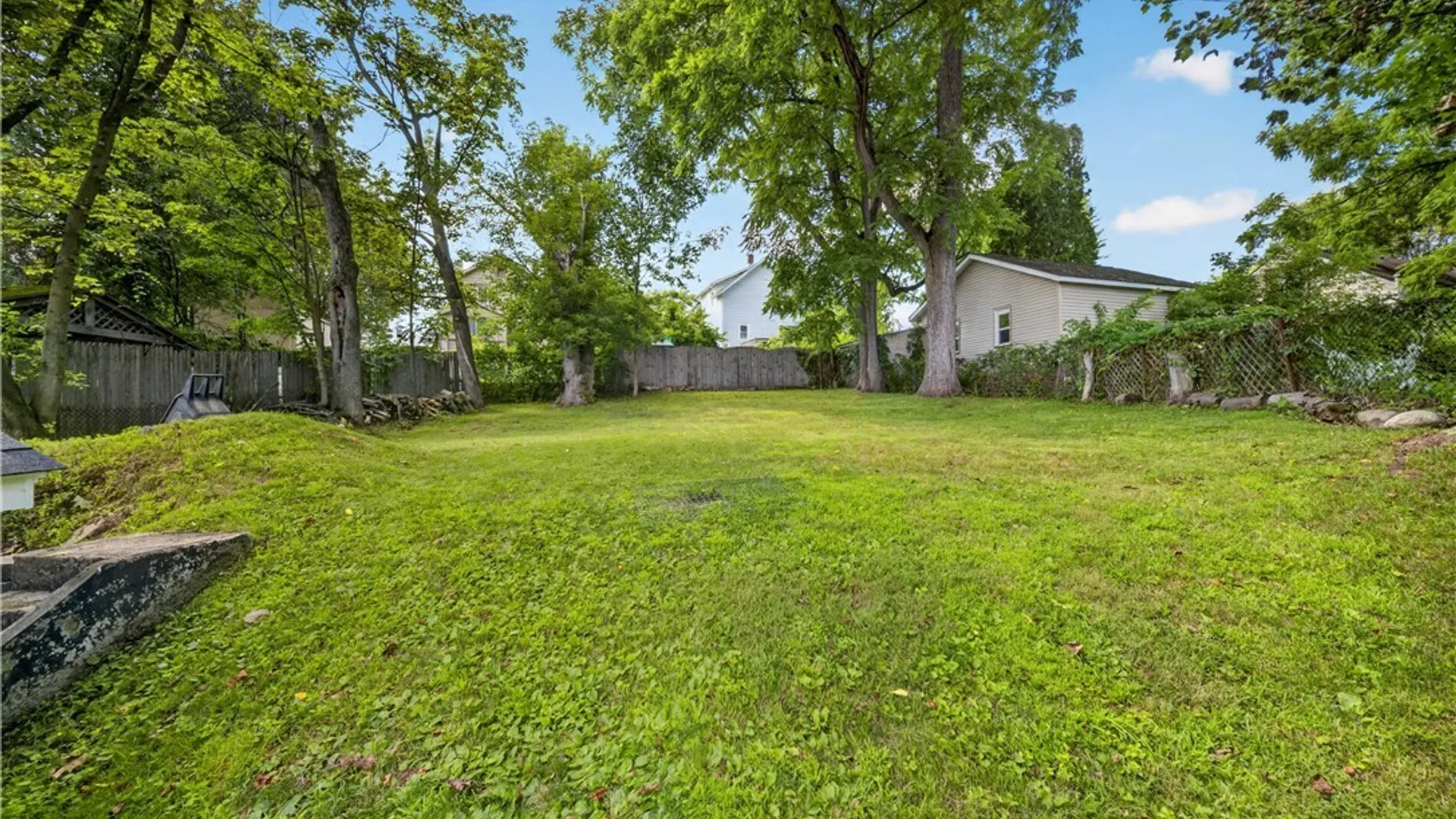 Property at 107 Carlton Avenue, Geddes, NY 13219 46