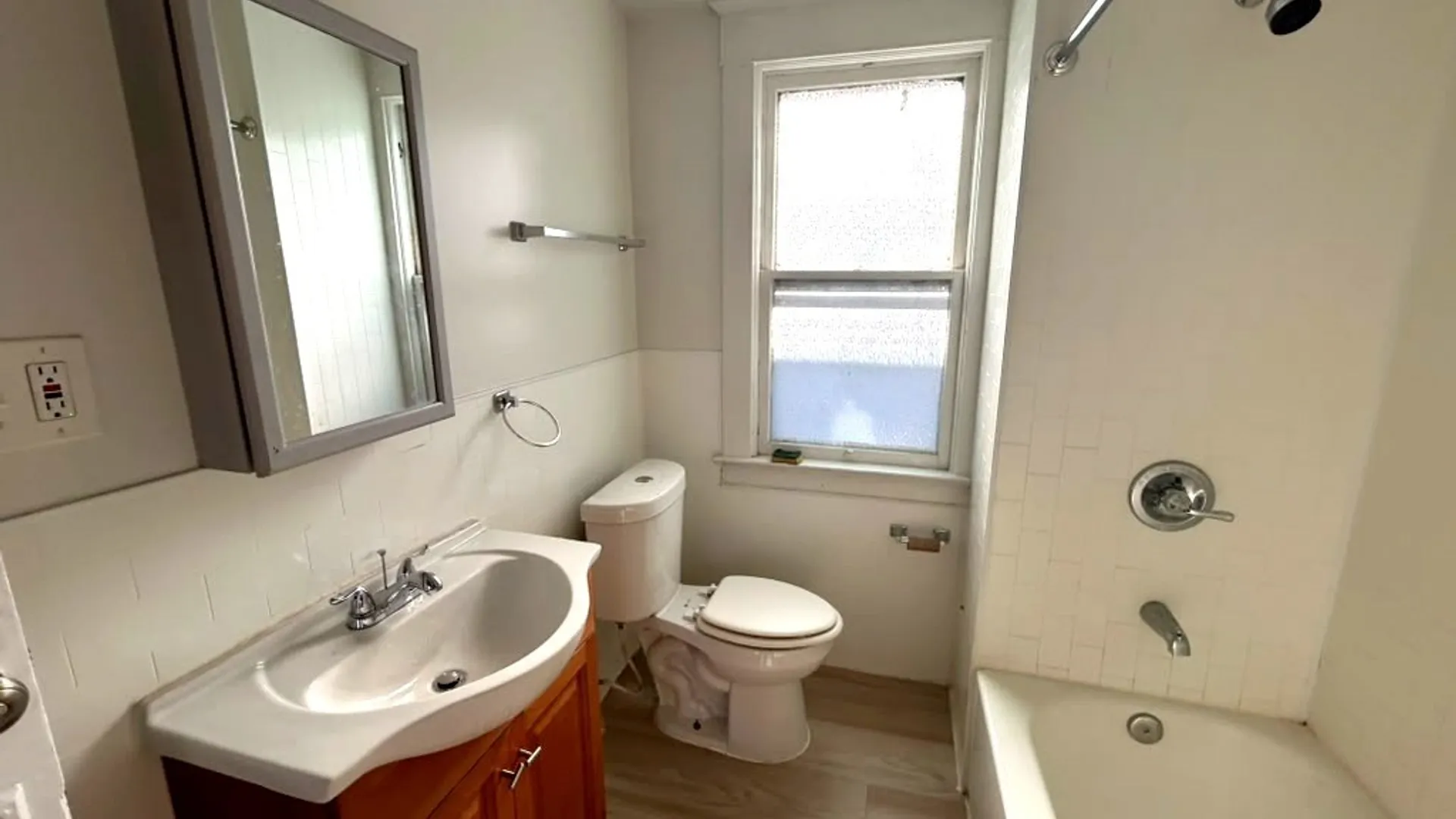 Property at 39 Frankfort Avenue, Buffalo, NY 14211 21