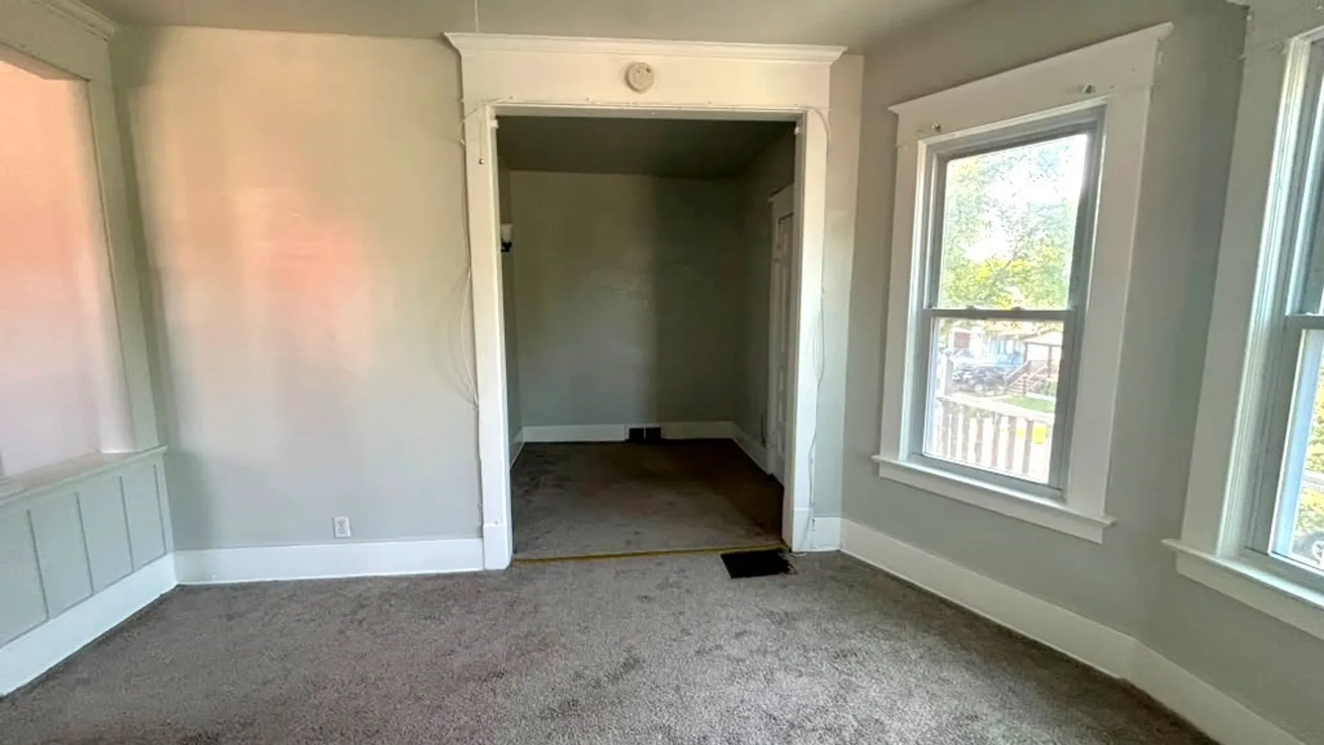 Property at 39 Frankfort Avenue, Buffalo, NY 14211 5