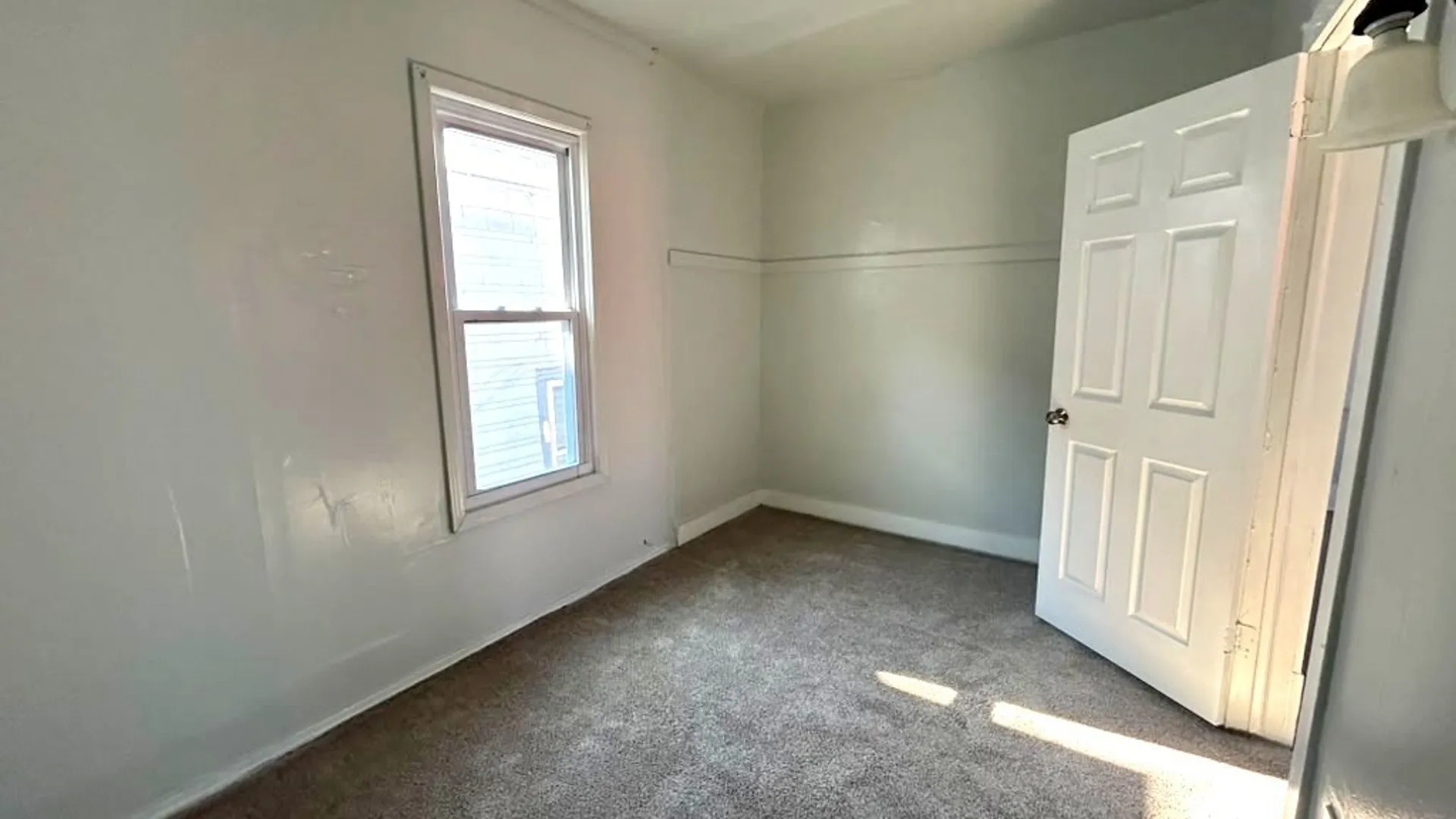 Property at 39 Frankfort Avenue, Buffalo, NY 14211 12