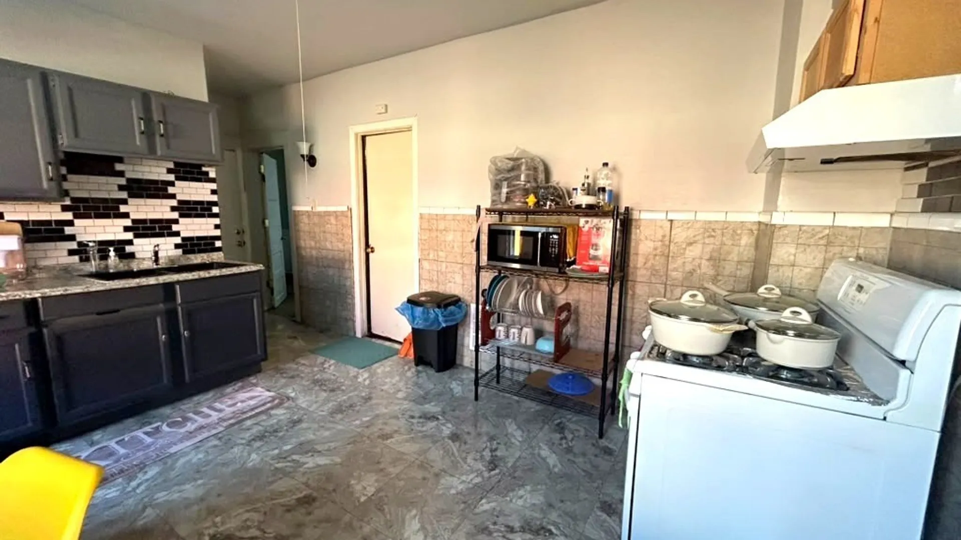 Property at 39 Frankfort Avenue, Buffalo, NY 14211 34