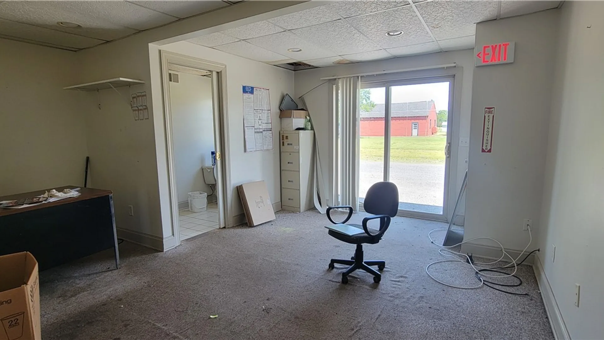 Property at 6945 Lincoln Avenue Extension, Lockport Town, NY 14094 11