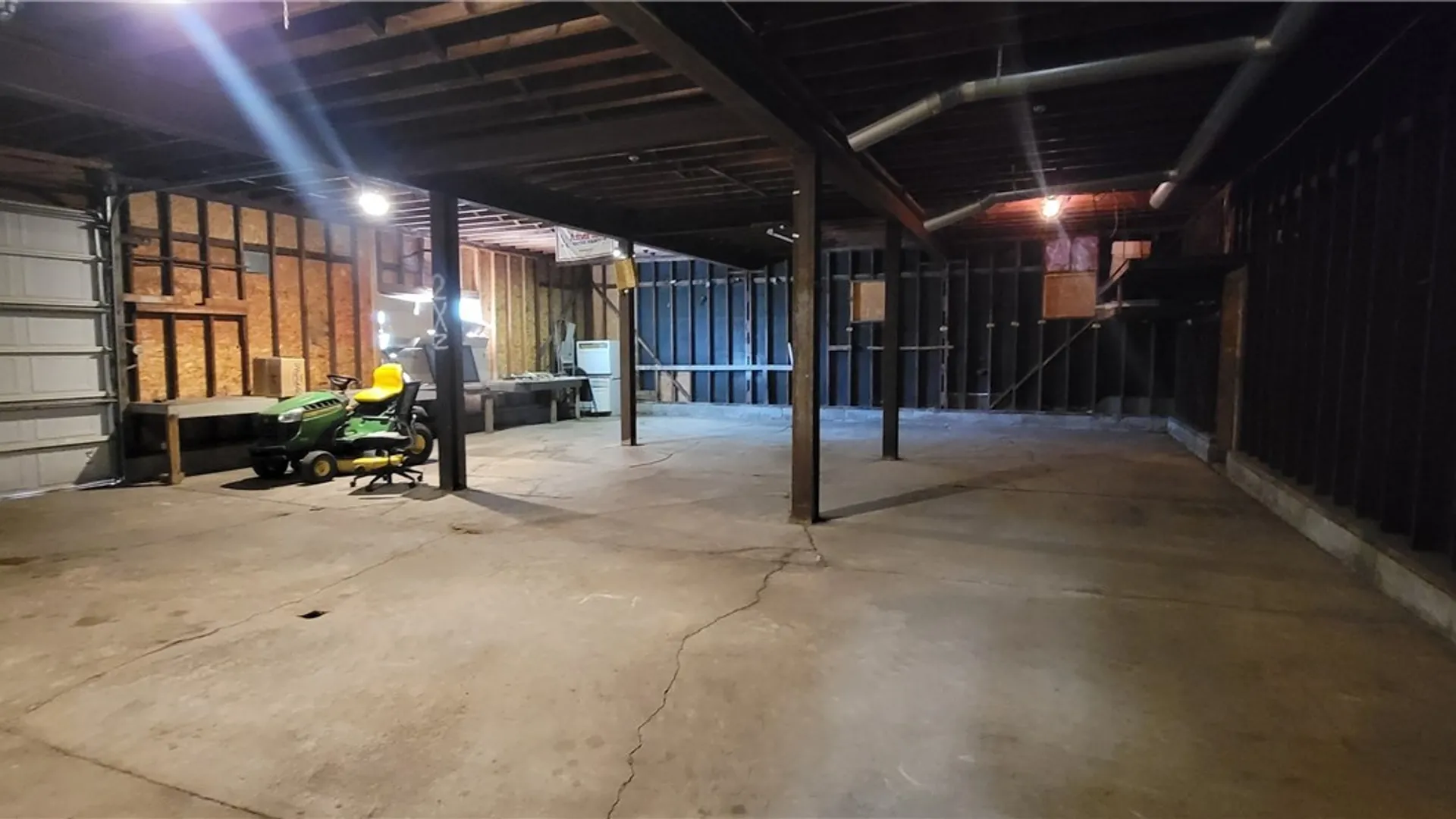 Property at 6945 Lincoln Avenue Extension, Lockport Town, NY 14094 16