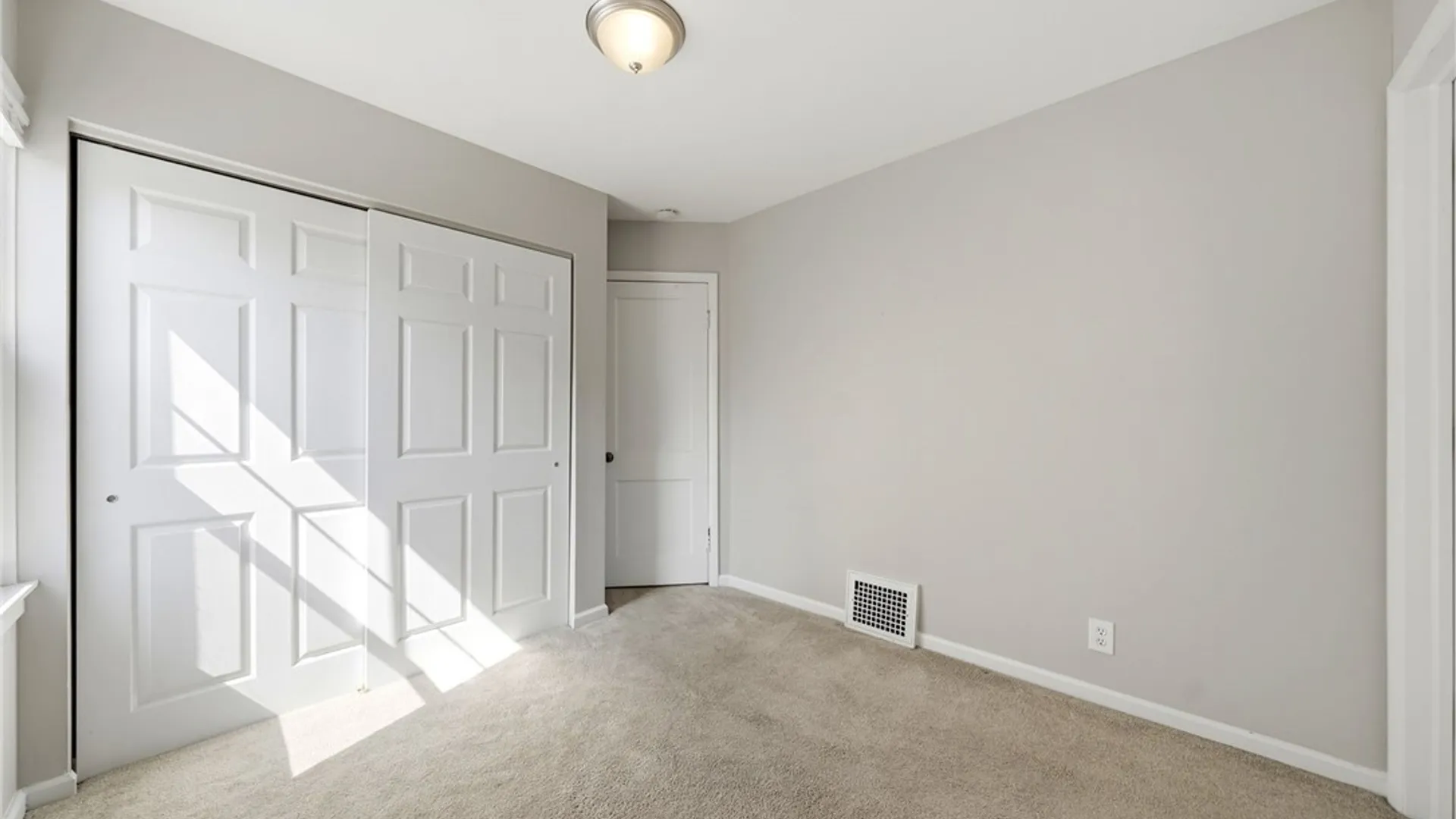 Property at 51 Delwood Road, Tonawanda, NY 14217 9