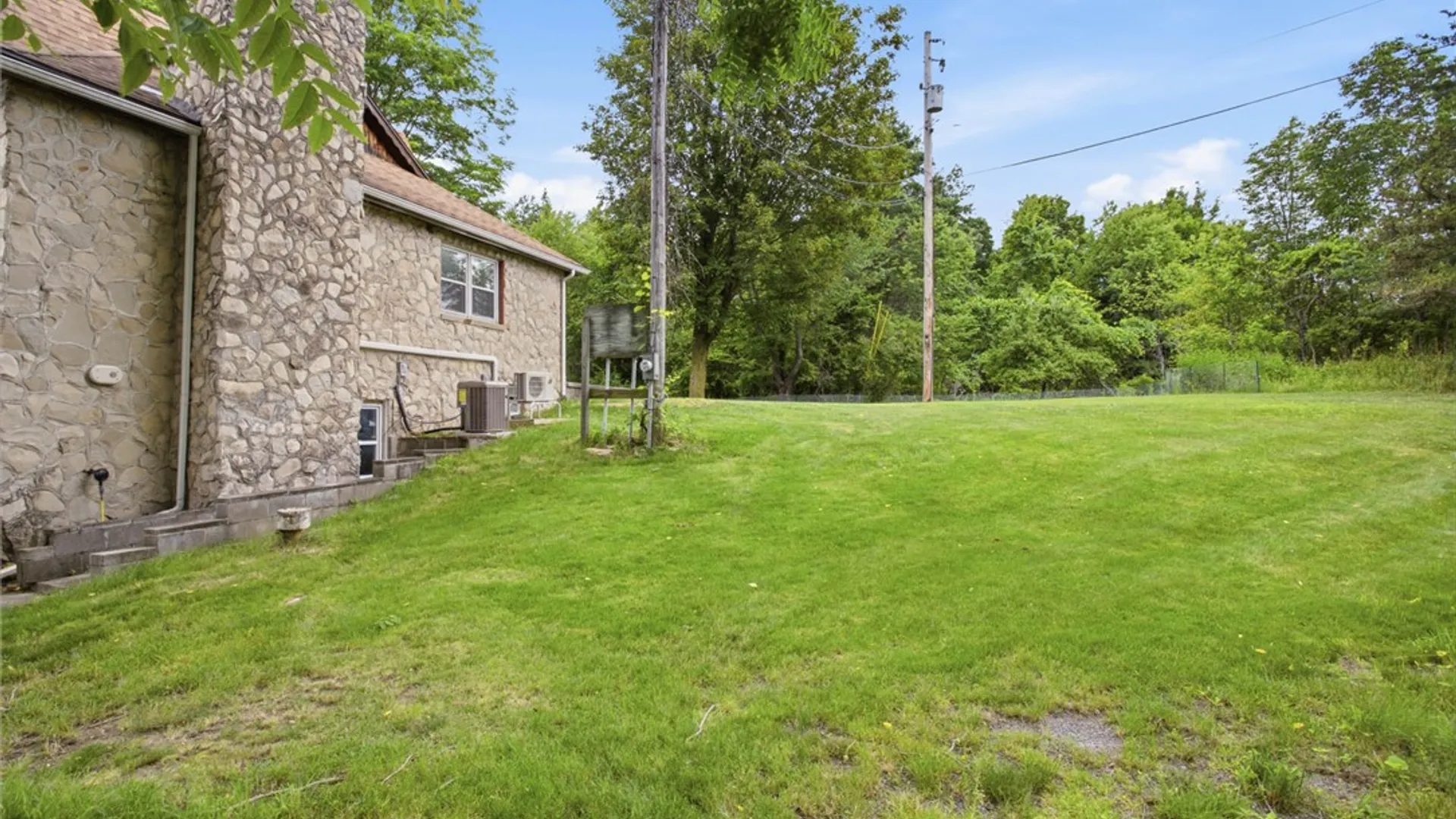 Property at 7984 W Bergen Road, Leroy, NY 14482 6