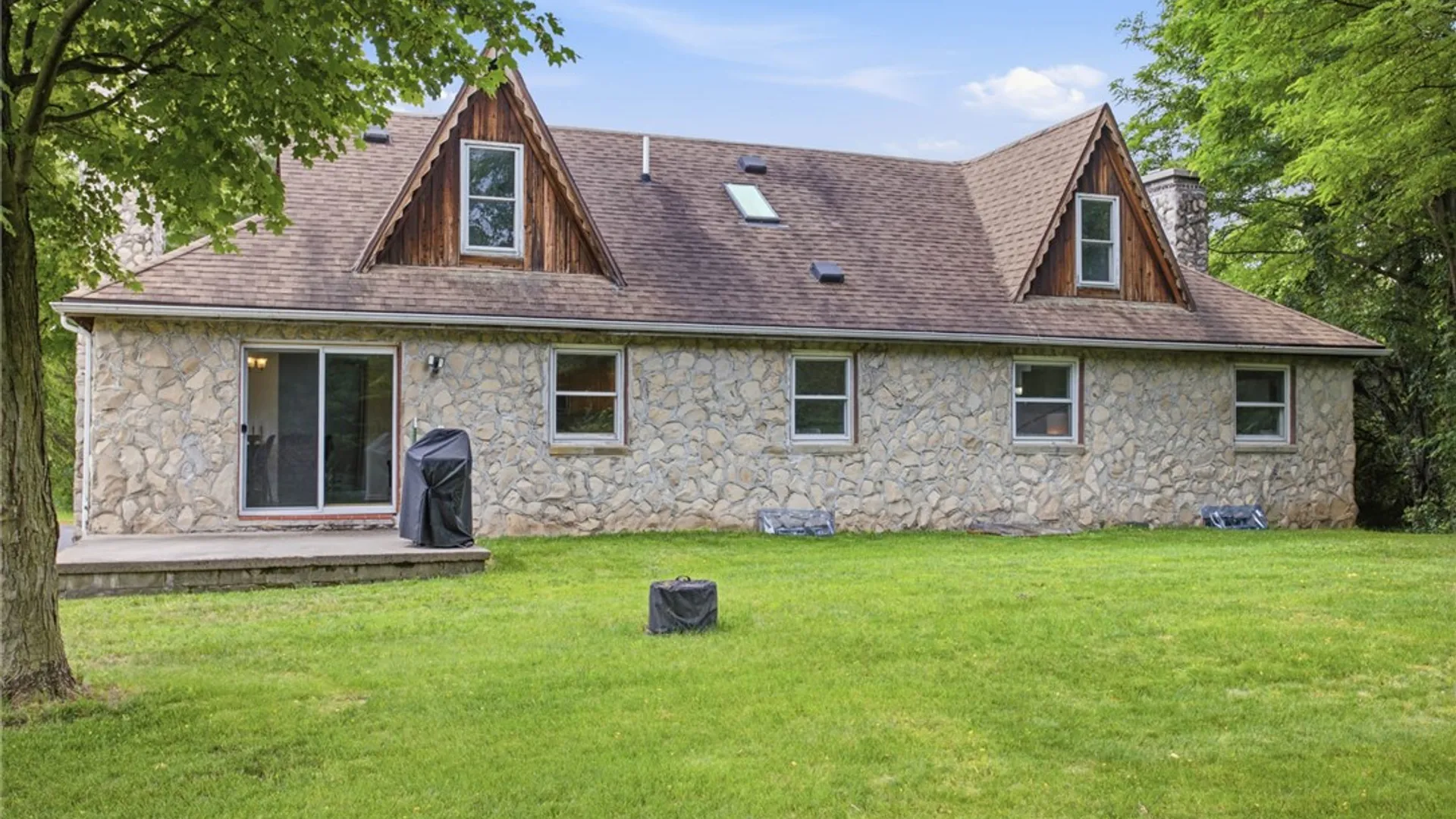 Property at 7984 W Bergen Road, Leroy, NY 14482 9