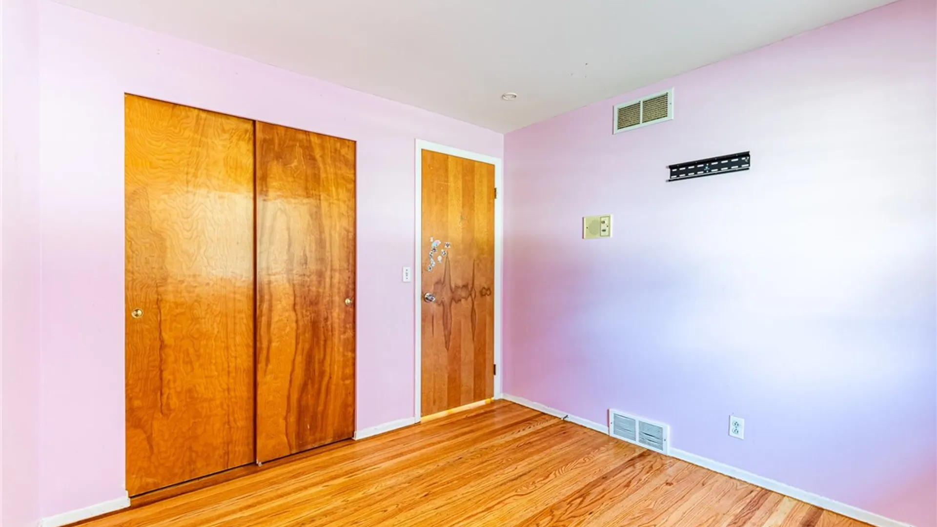 Property at 114 Saddlehorn Drive, Greece, NY 14626 22