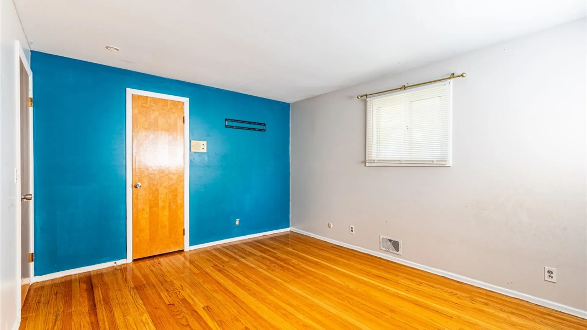 Property at 114 Saddlehorn Drive, Greece, NY 14626 24