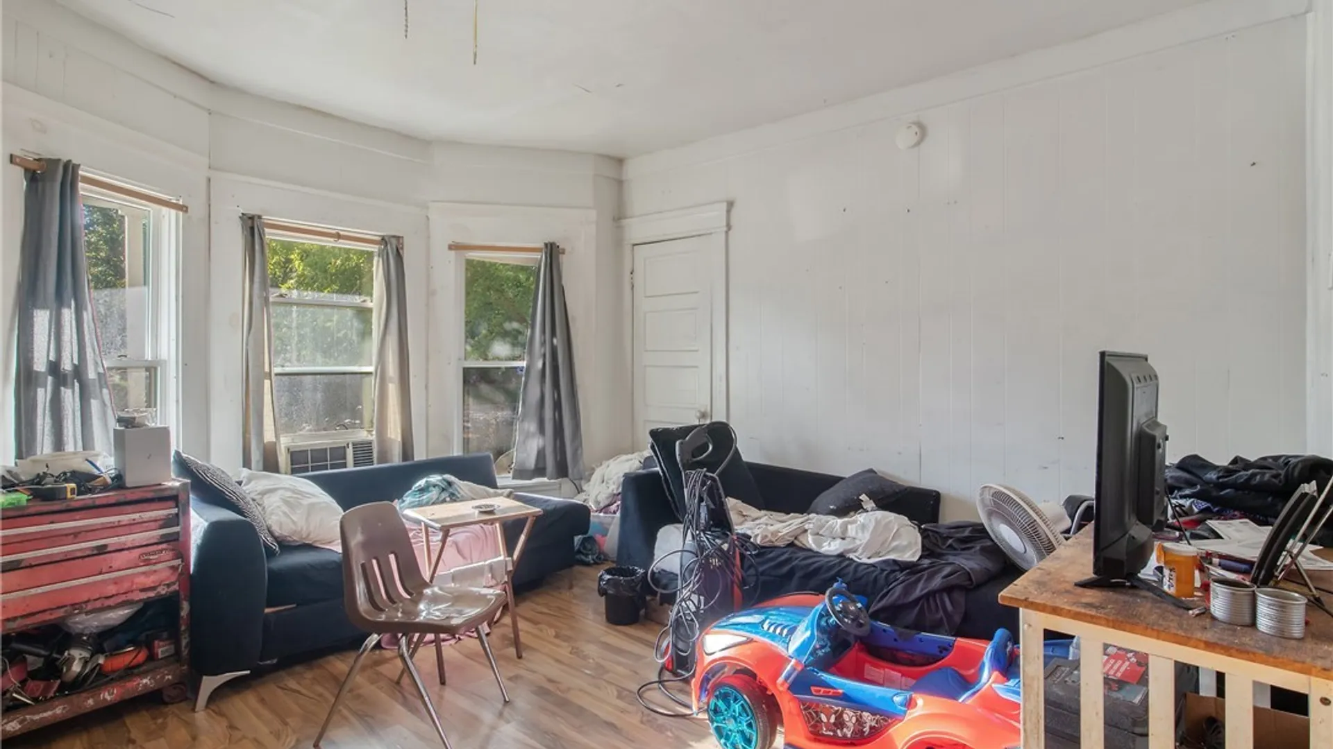Property at 913 Lemoyne Avenue, Syracuse, NY 13208 4