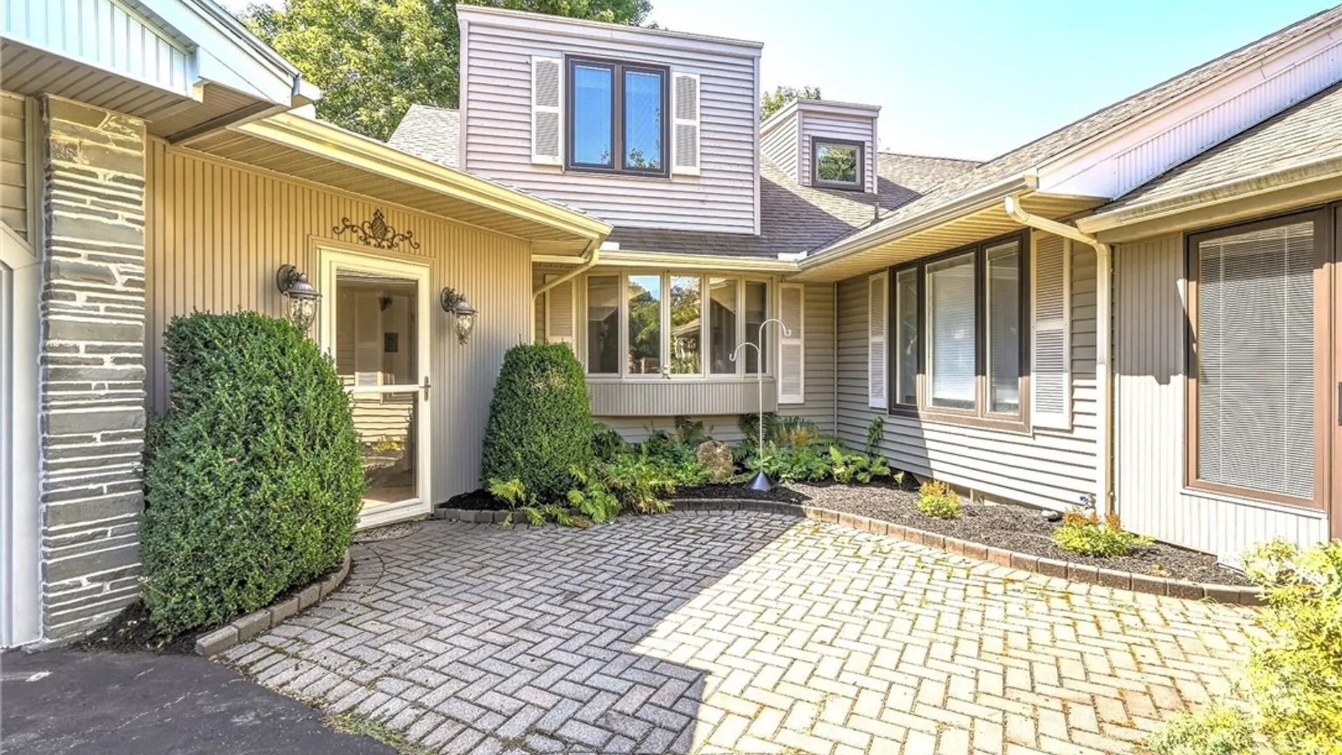 Property at 4380 Clark Terrace, Marcellus, NY 13108 6