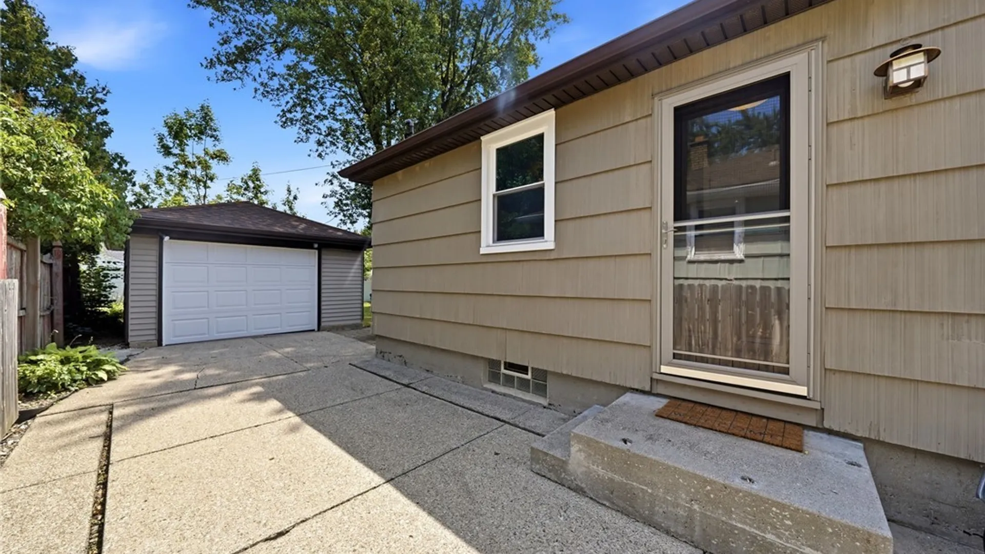 Property at 283 Wilmington Avenue, Tonawanda, NY 14150 41