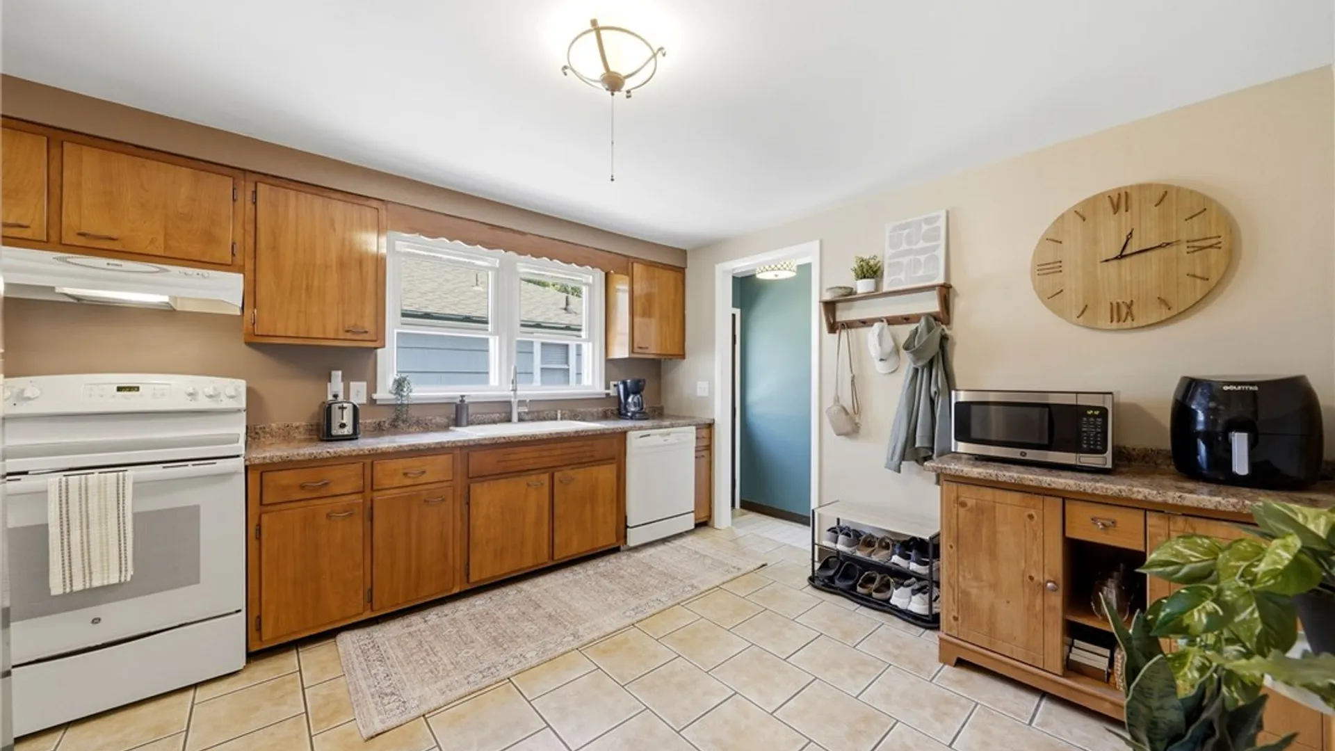 Property at 283 Wilmington Avenue, Tonawanda, NY 14150 24