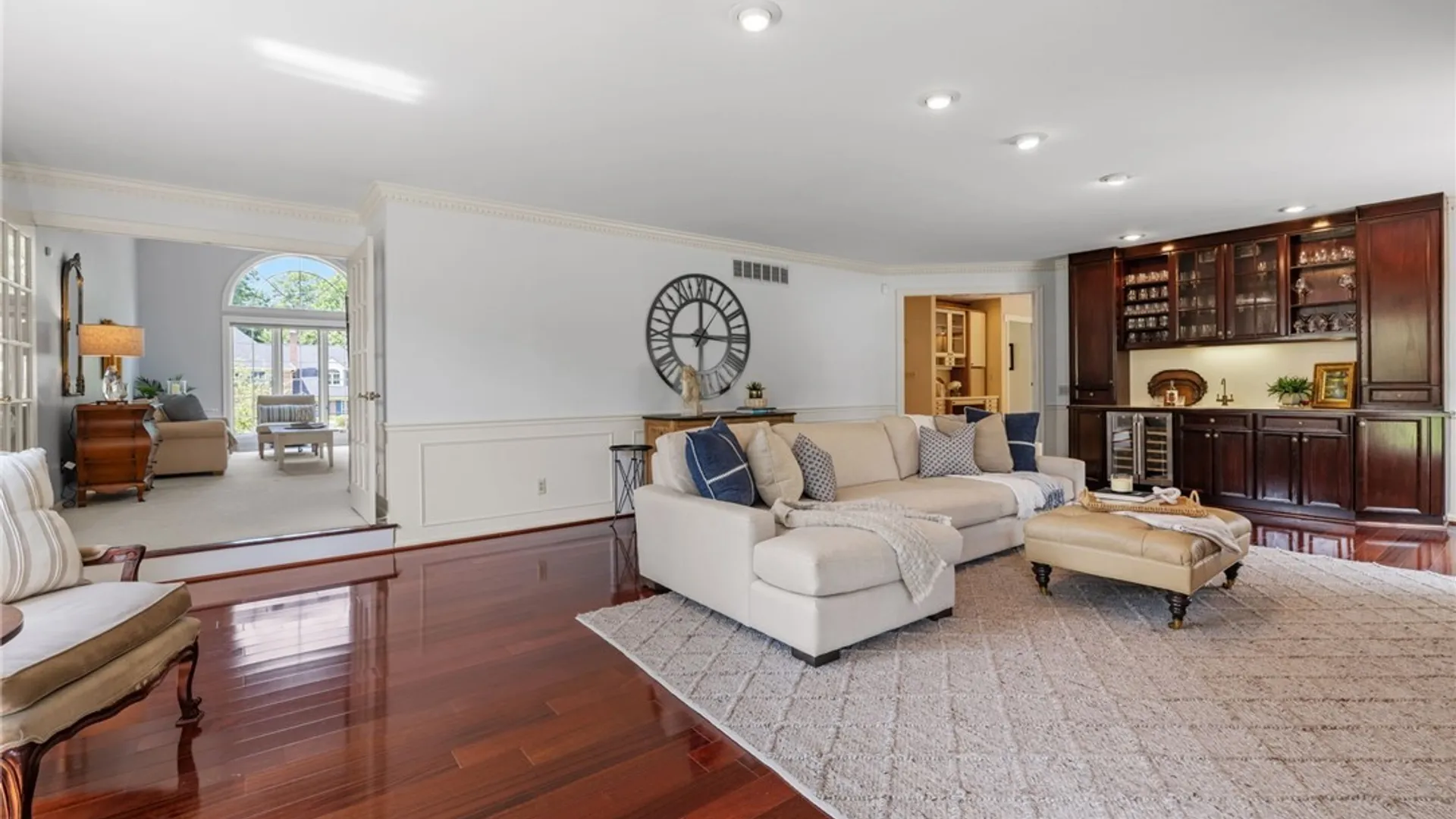 Property at 7951 Oak Brook Circle, Victor, NY 14534 8
