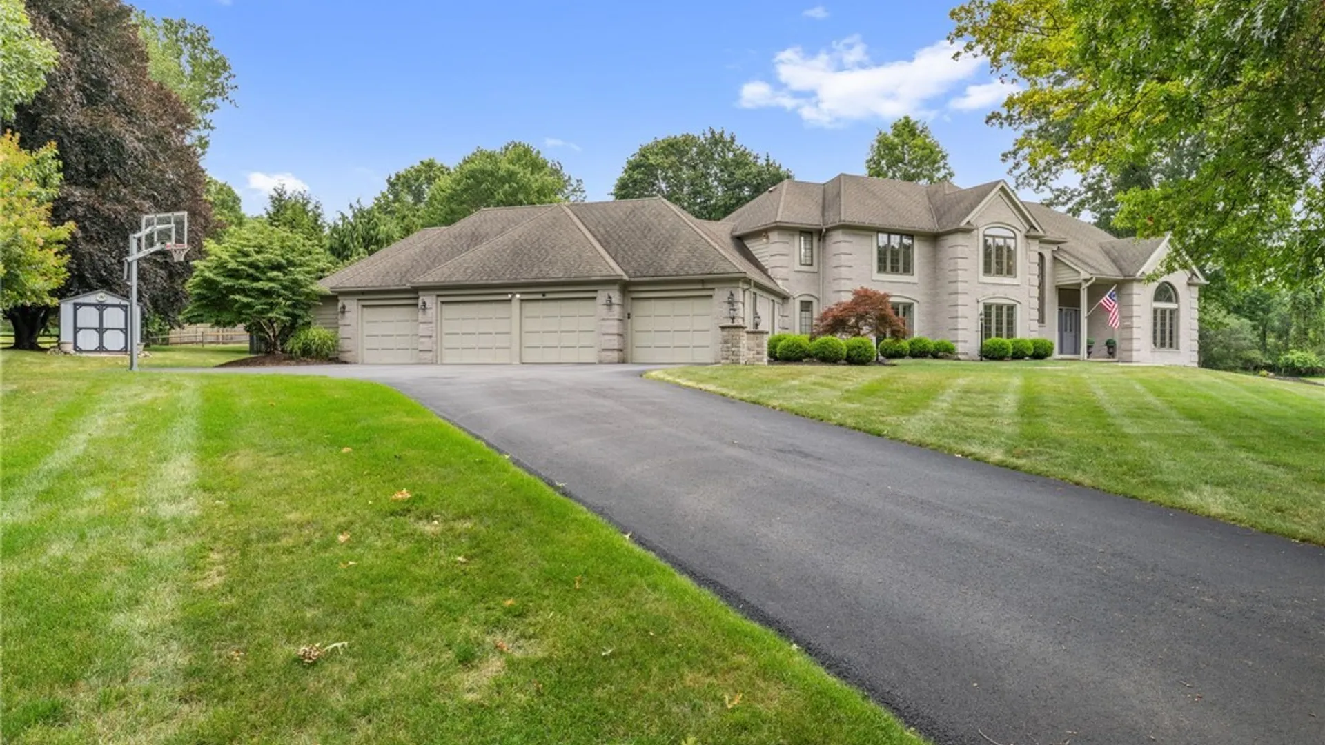 Property at 7951 Oak Brook Circle, Victor, NY 14534 50