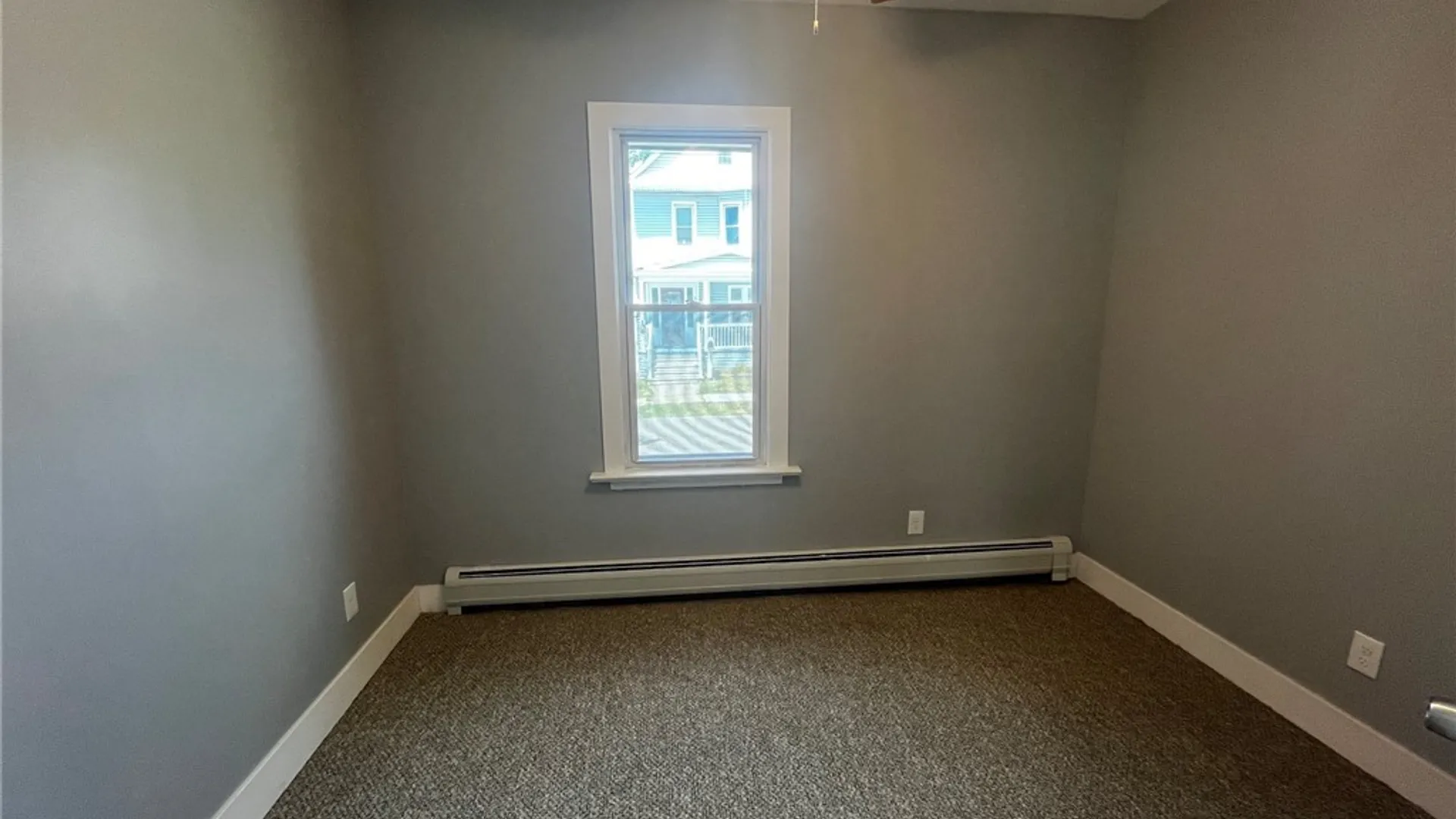 Property at 46 Krakow Street, Buffalo, NY 14206 9