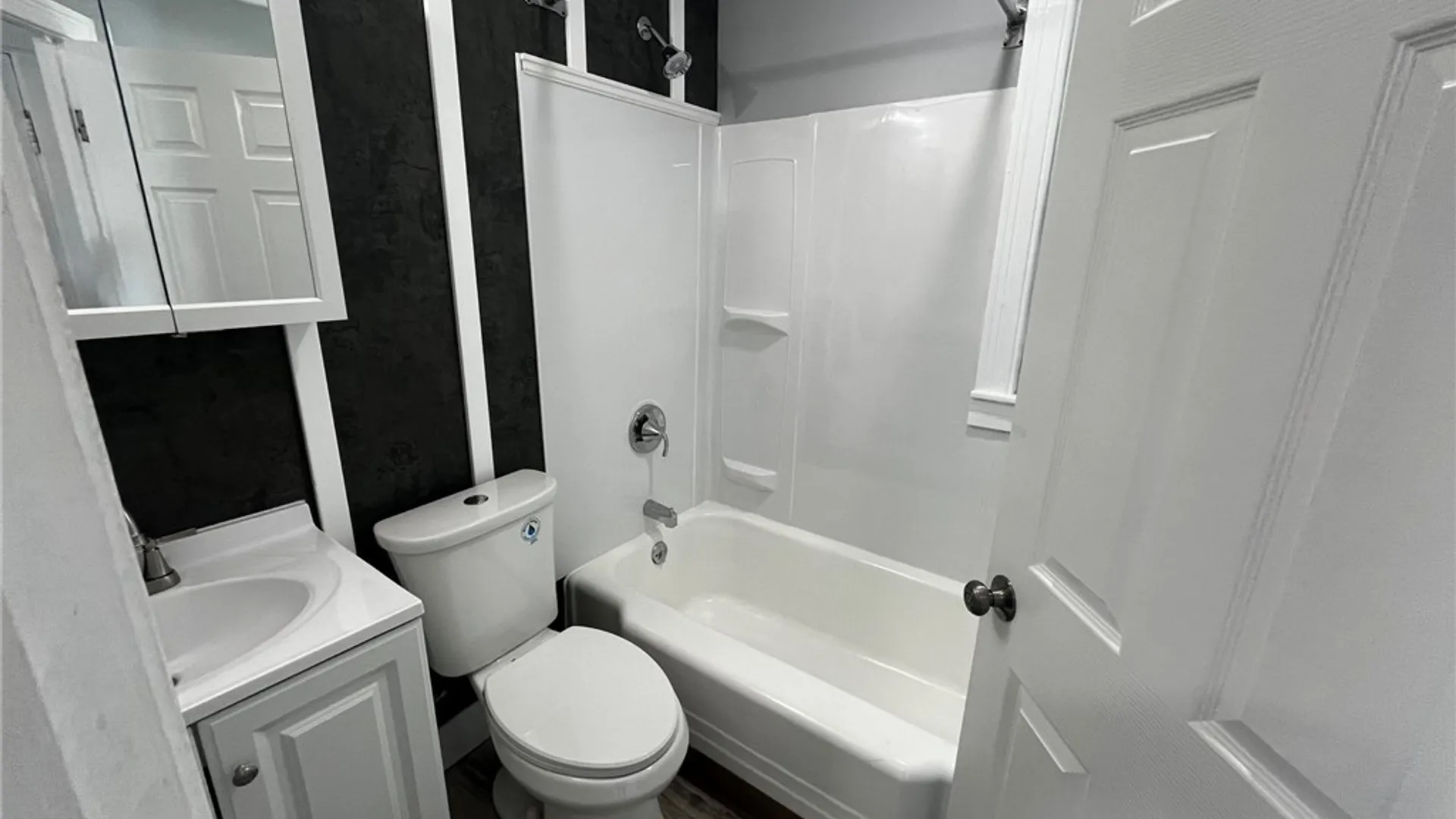Property at 46 Krakow Street, Buffalo, NY 14206 22