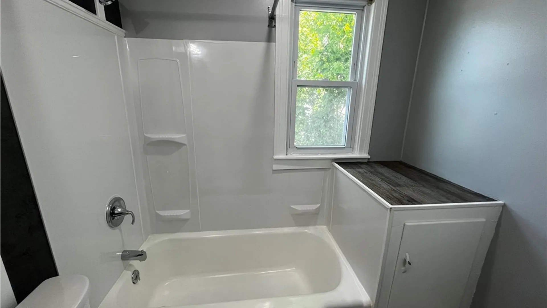 Property at 46 Krakow Street, Buffalo, NY 14206 23