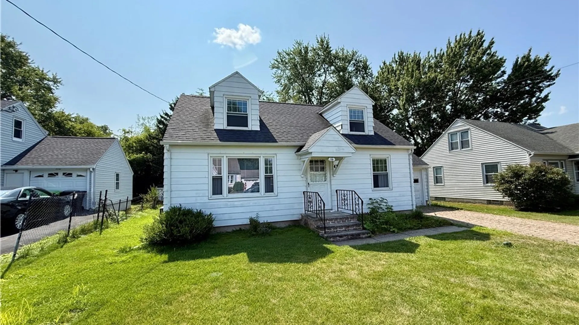 Property at 116 Chestnut Hill Drive, Salina, NY 13088 2