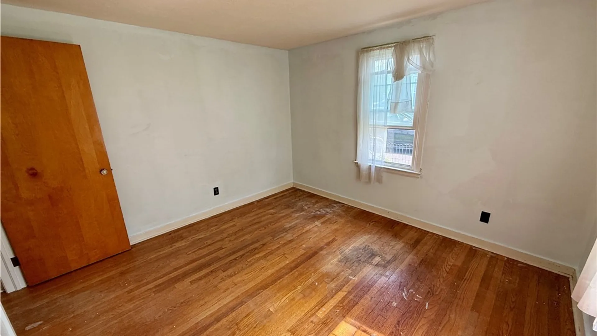 Property at 116 Chestnut Hill Drive, Salina, NY 13088 9