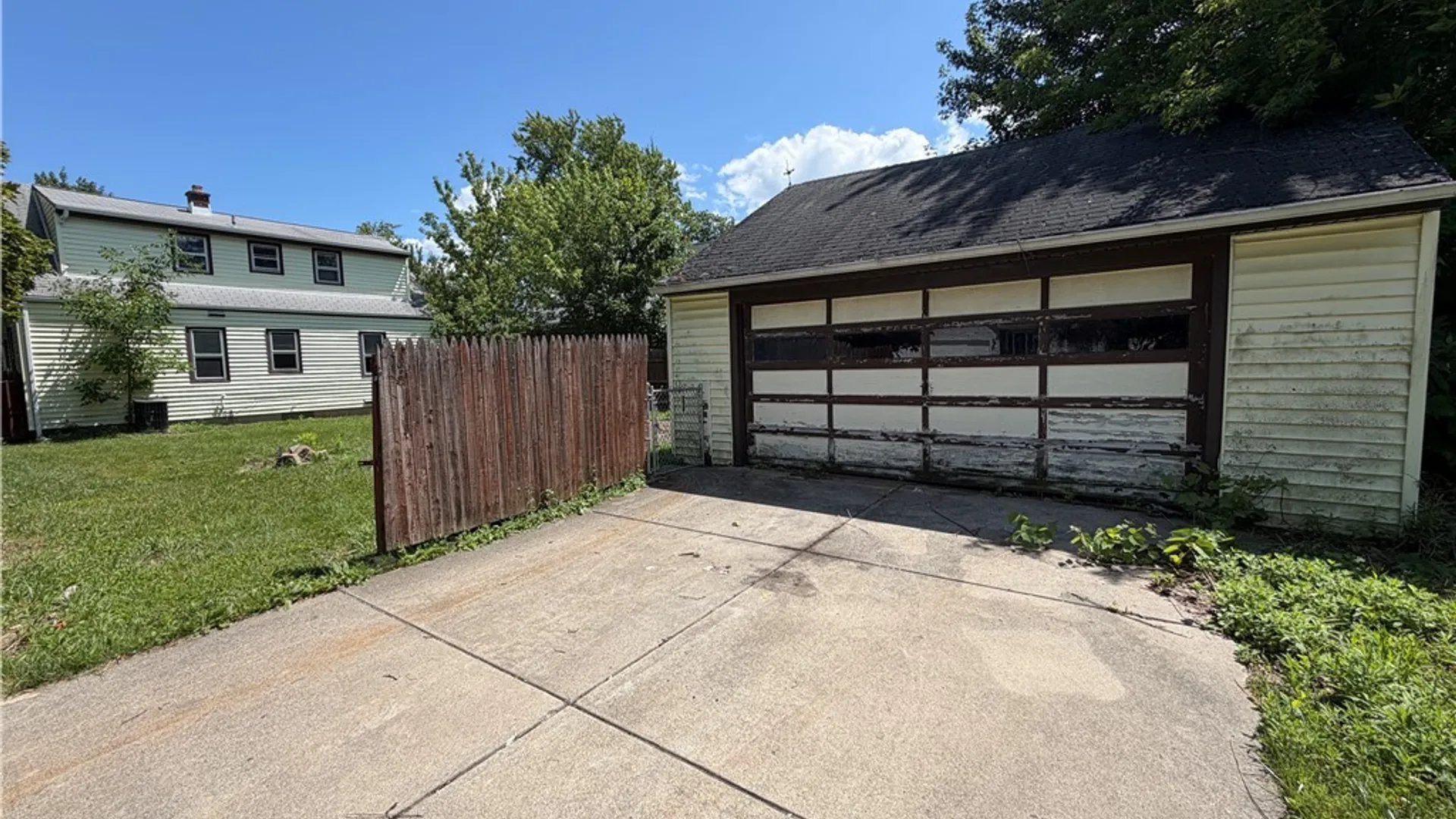 Property at 1058 92nd Street, Niagara Falls, NY 14304 6