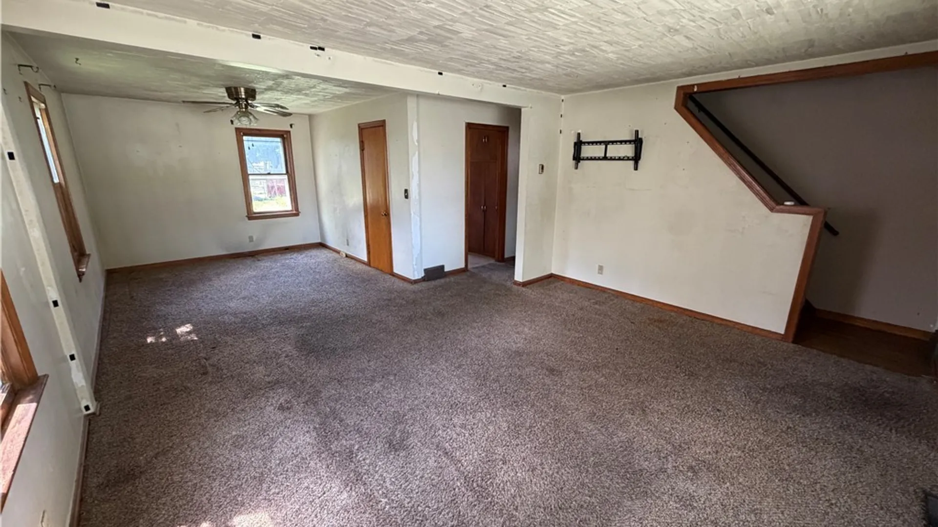 Property at 1058 92nd Street, Niagara Falls, NY 14304 17
