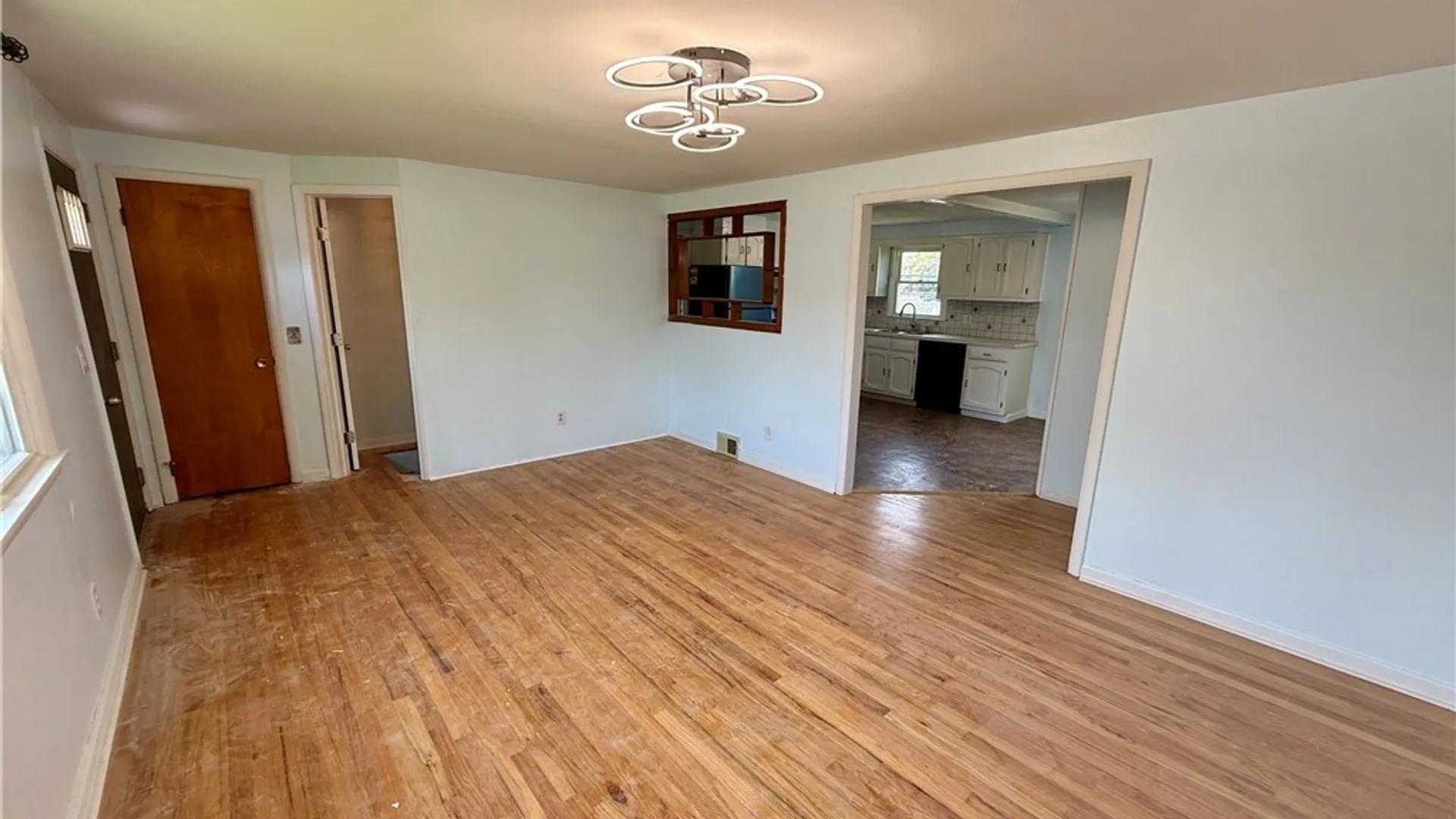 Property at 111 Deborah Drive, Salina, NY 13088 4