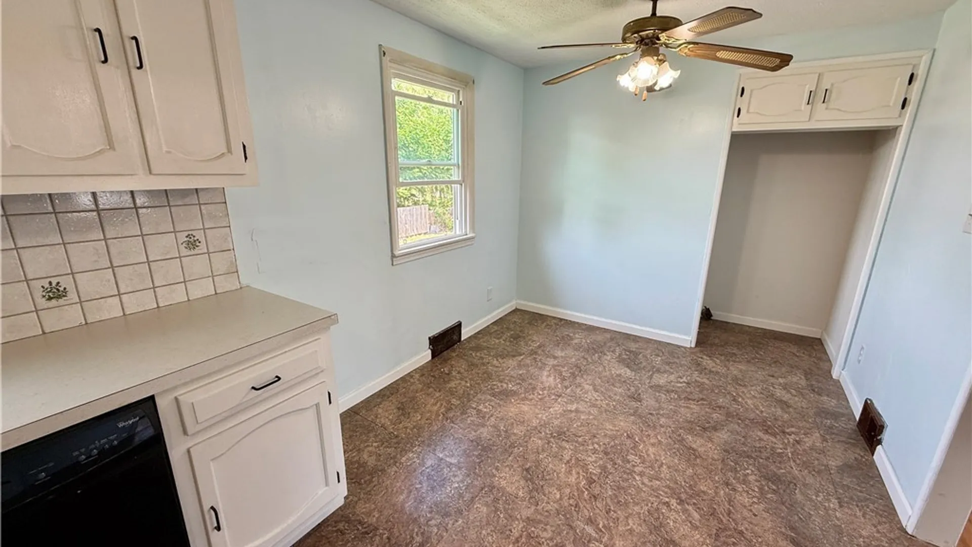 Property at 111 Deborah Drive, Salina, NY 13088 9