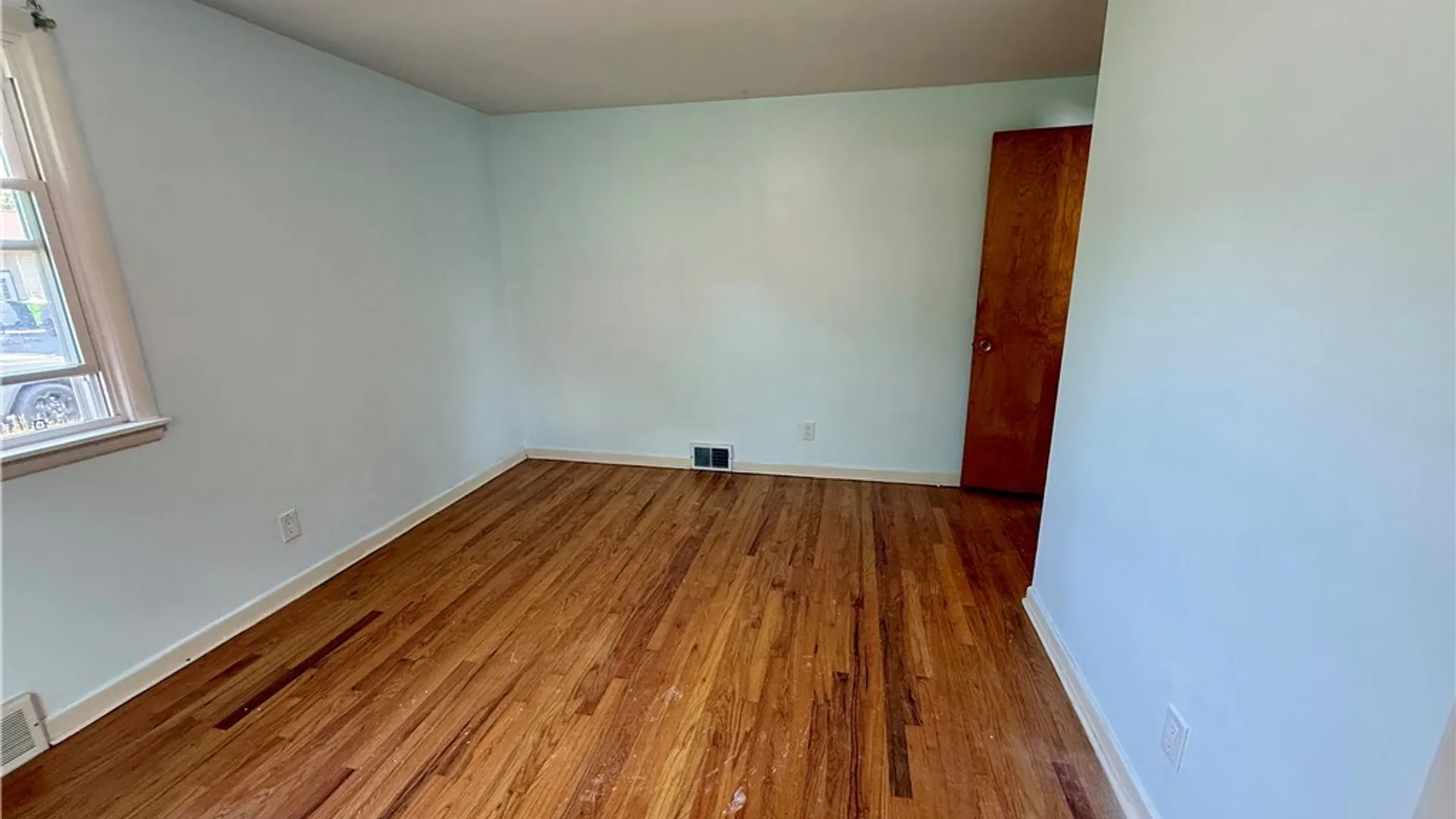 Property at 111 Deborah Drive, Salina, NY 13088 10